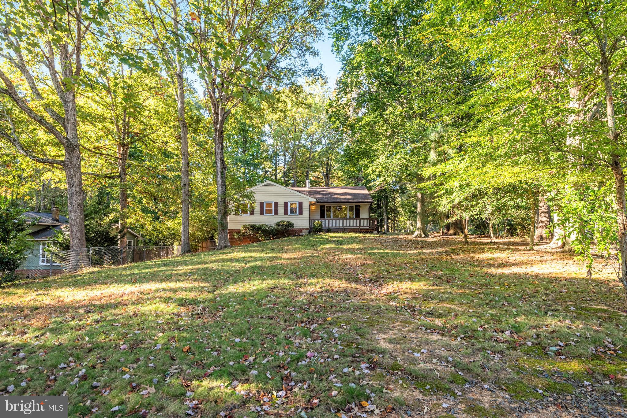 12997 Wooded Acres Ct