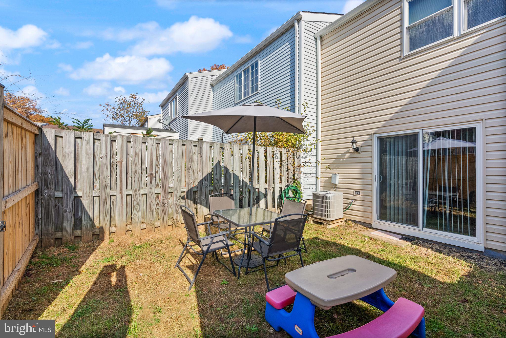 3465 Brookville Ln