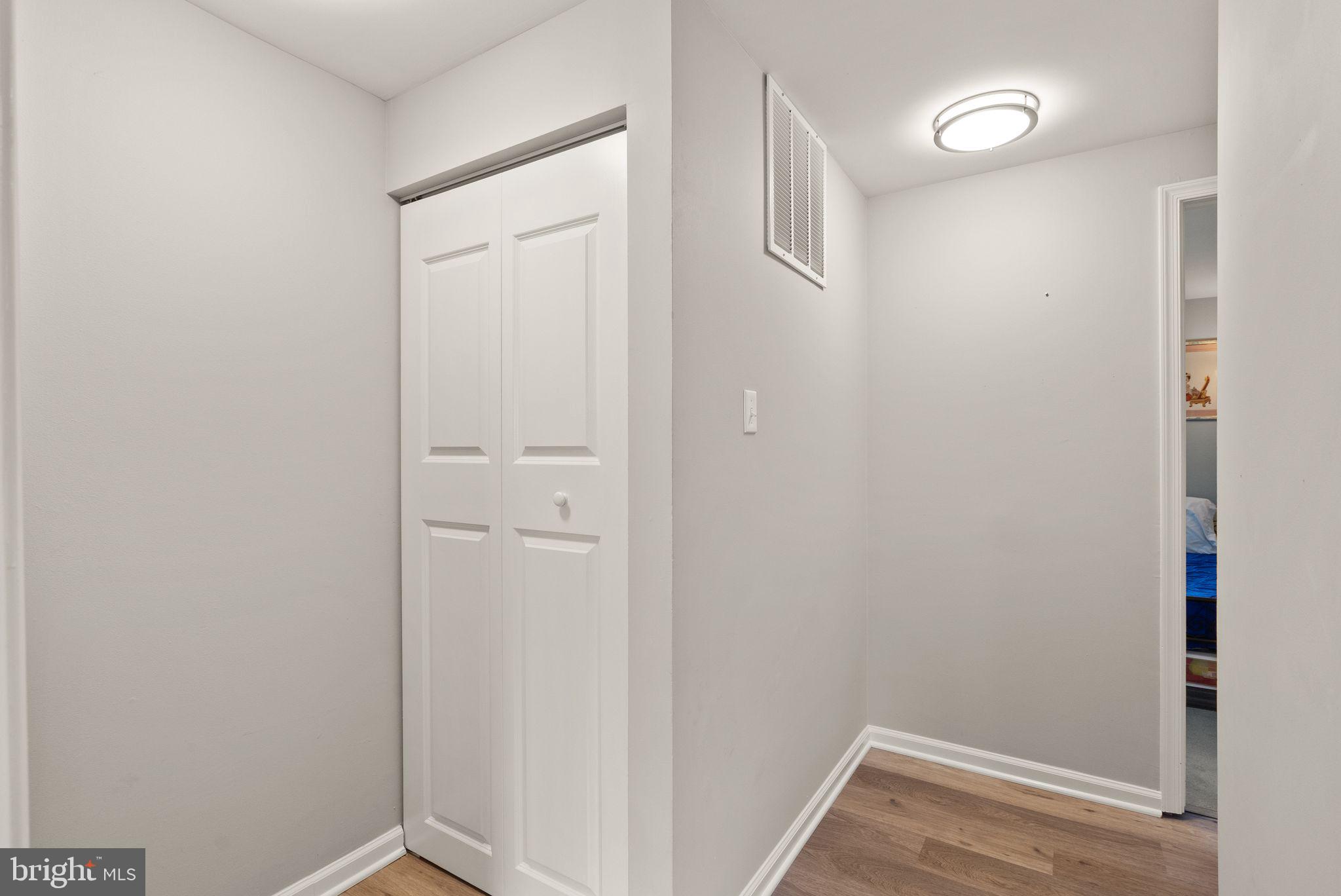 3465 Brookville Ln