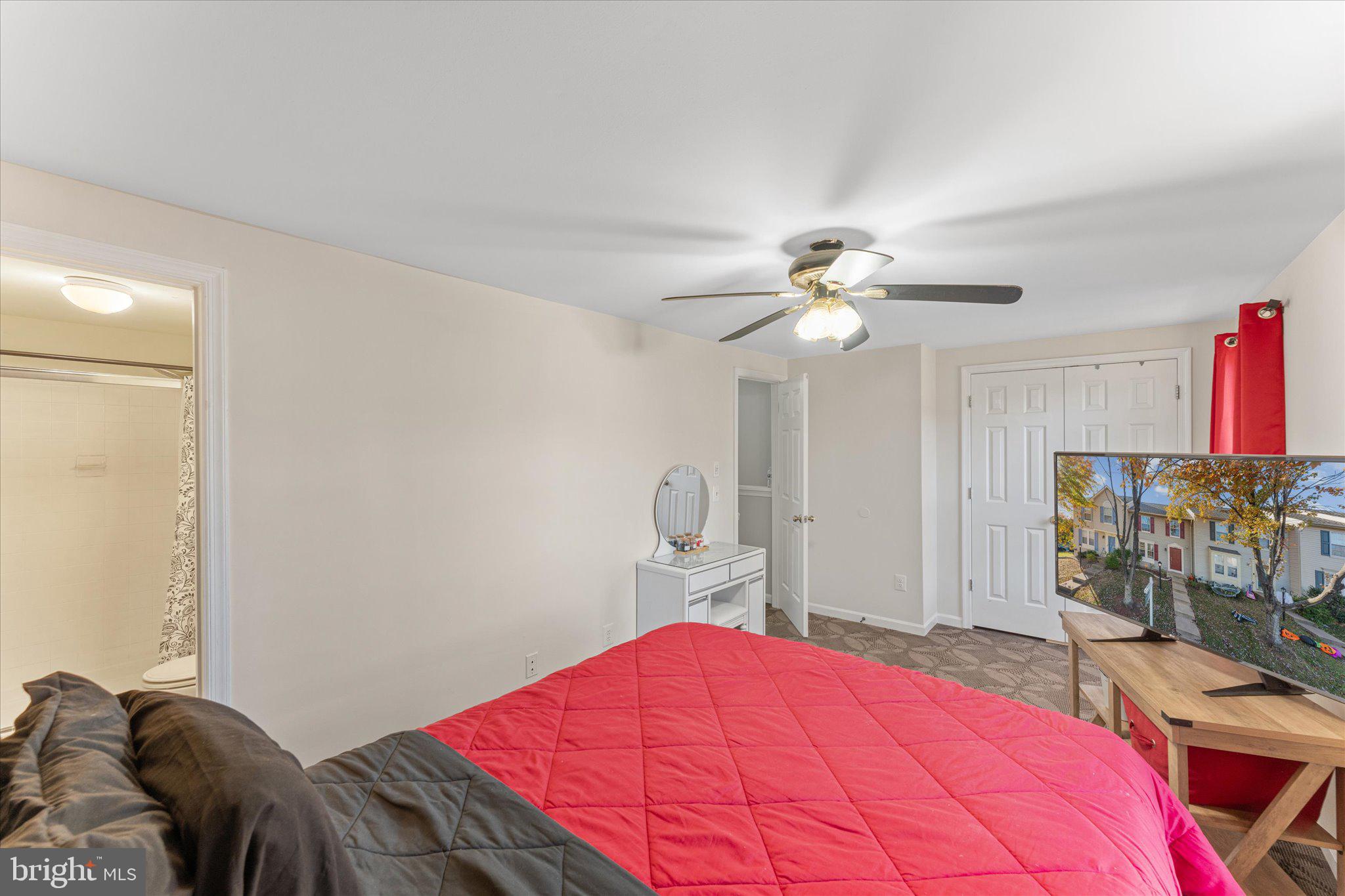 17028 Point Pleasant Ln