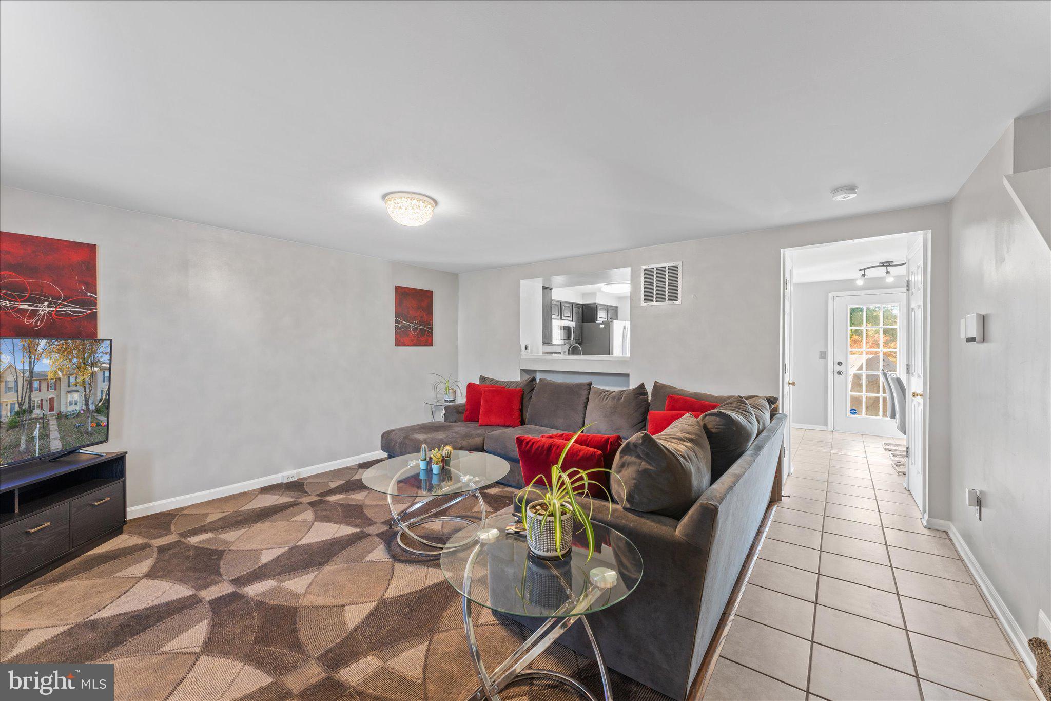17028 Point Pleasant Ln