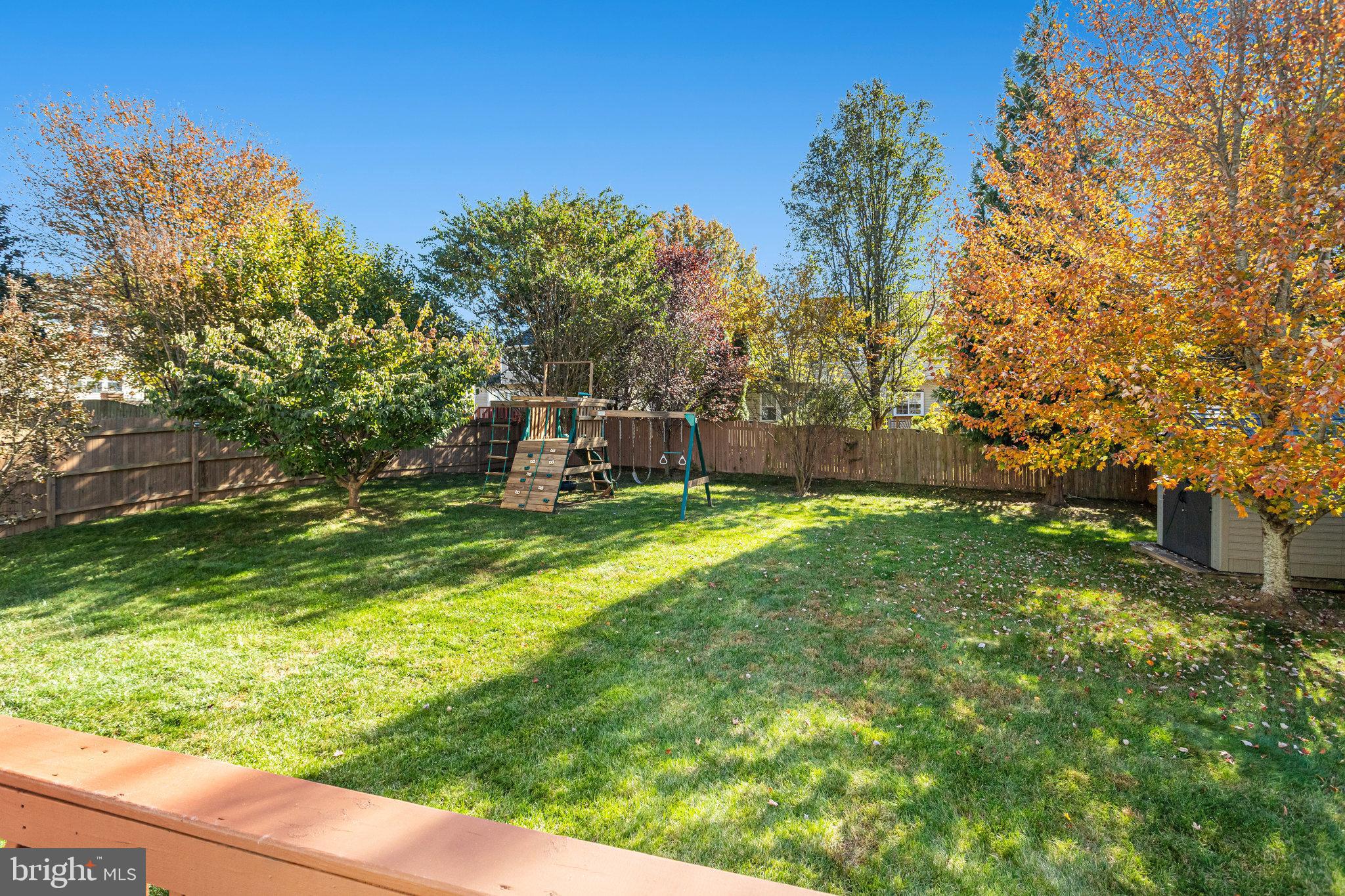5819 Moonbeam Dr