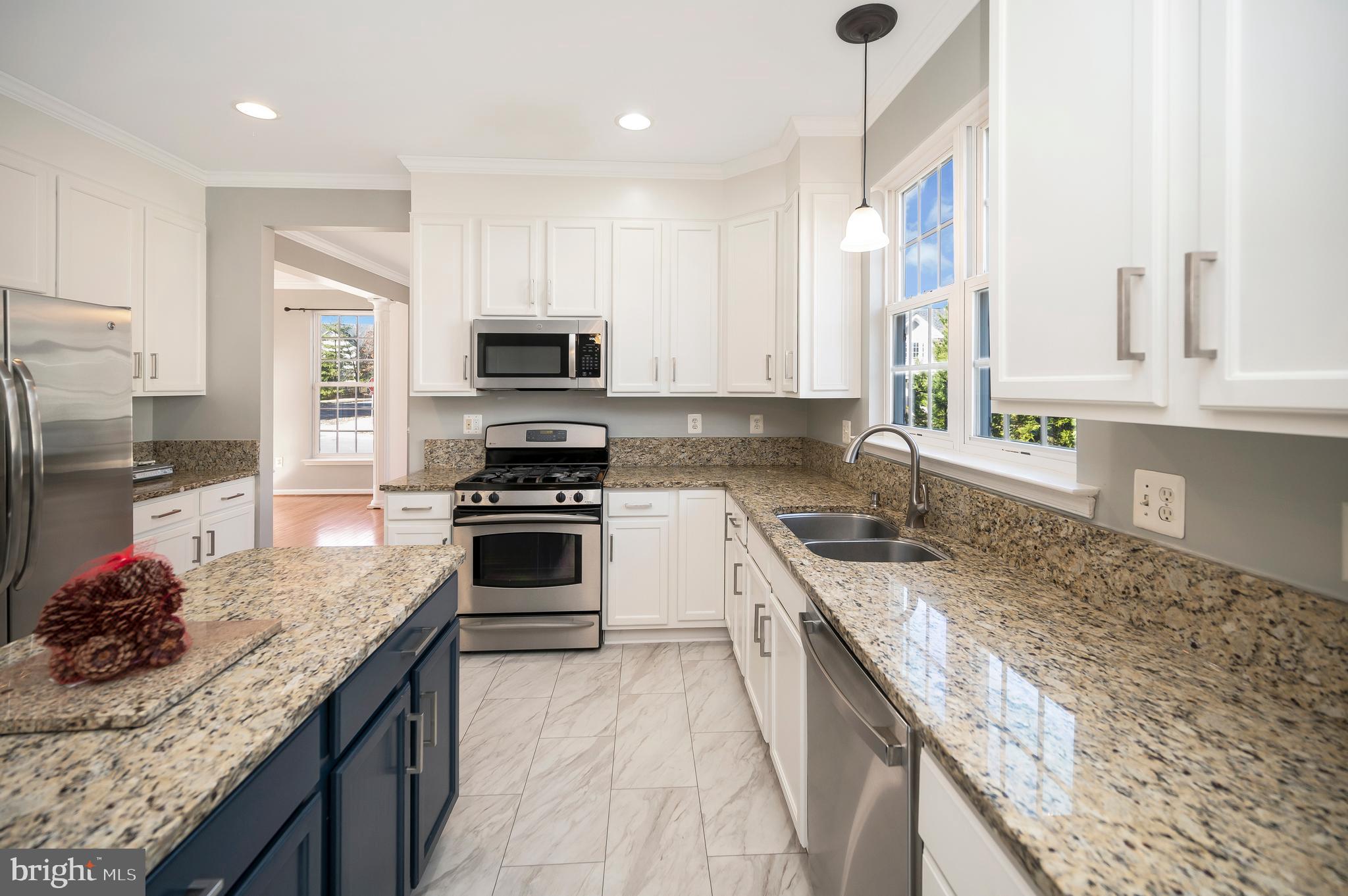 14140 Estate Manor Dr