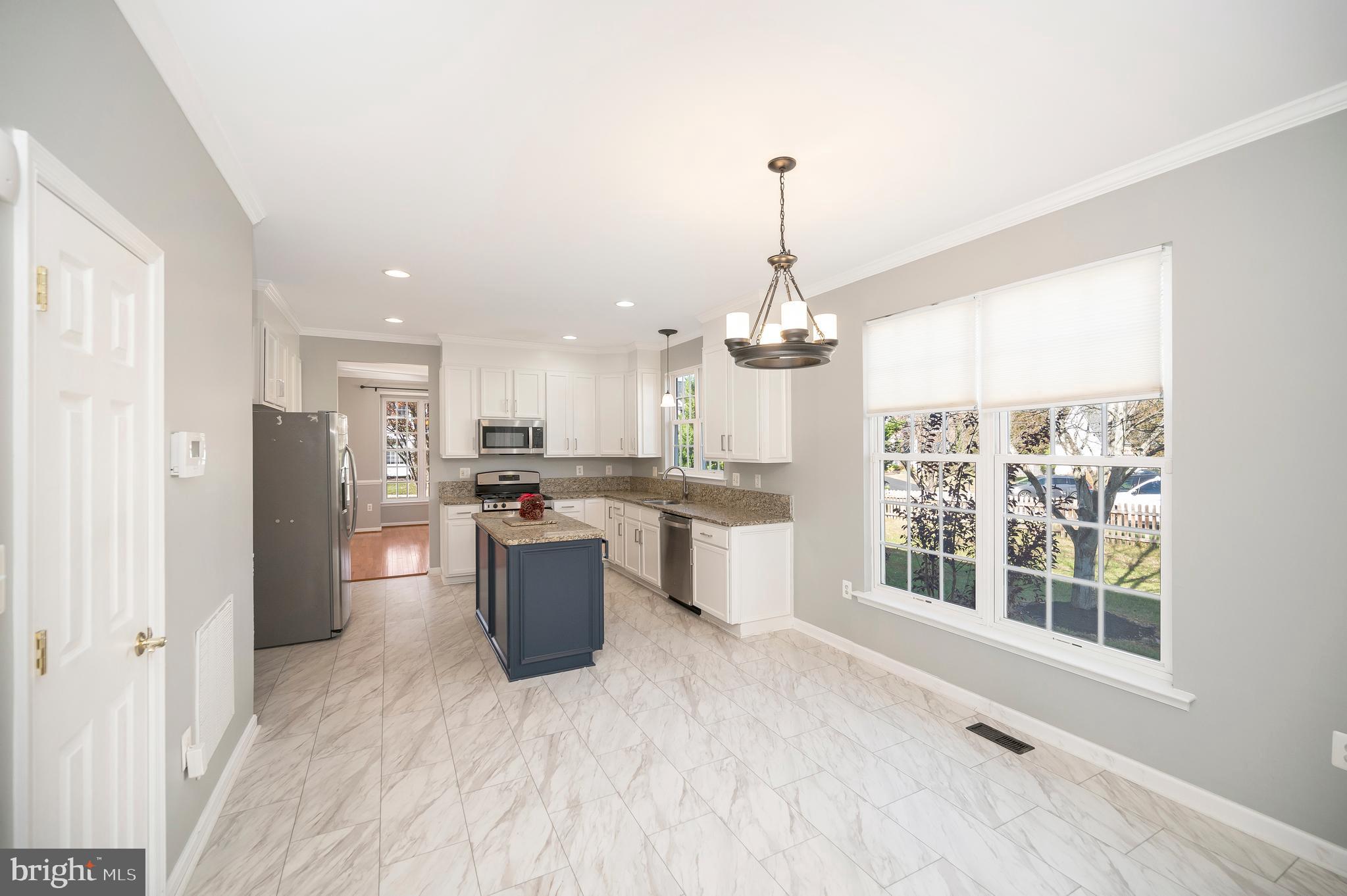14140 Estate Manor Dr