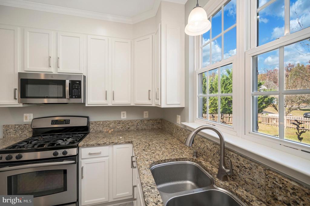 14140 Estate Manor Dr