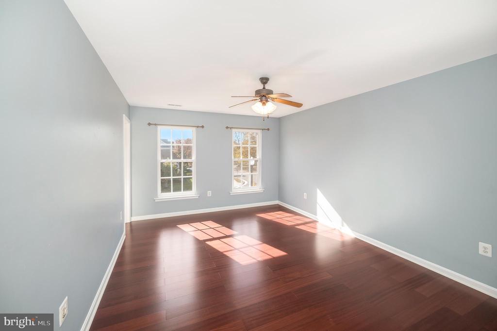 14140 Estate Manor Dr