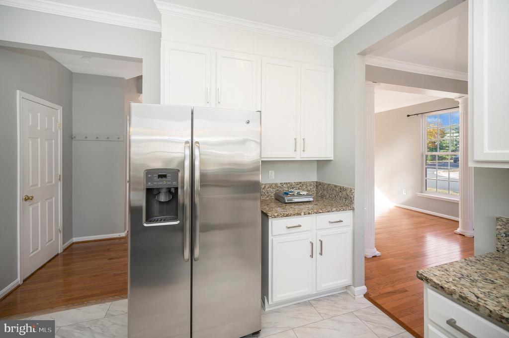 14140 Estate Manor Dr