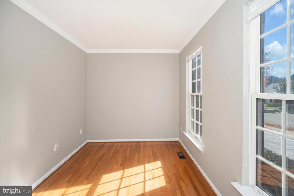 14140 Estate Manor Dr