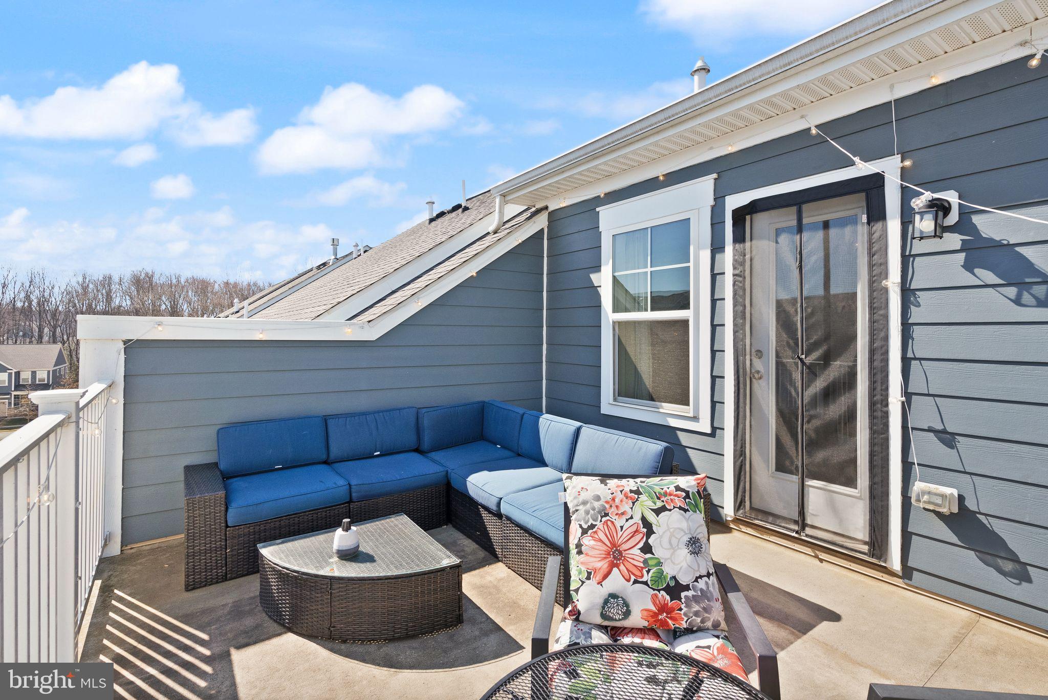 1594 Meadowlark Glen Rd