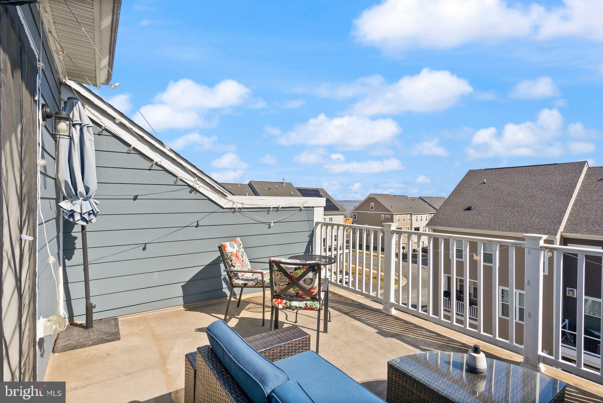 1594 Meadowlark Glen Rd