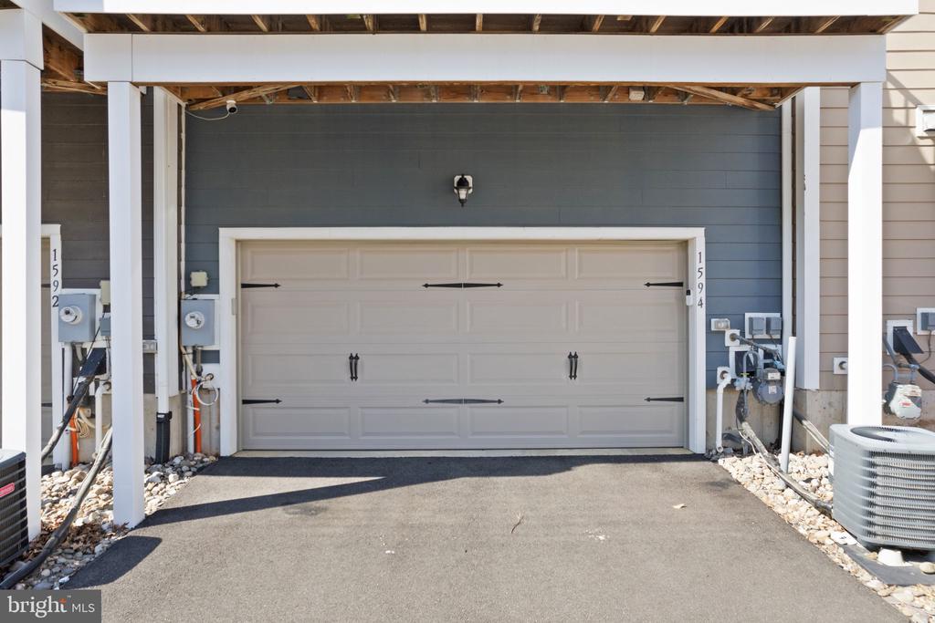 1594 Meadowlark Glen Rd