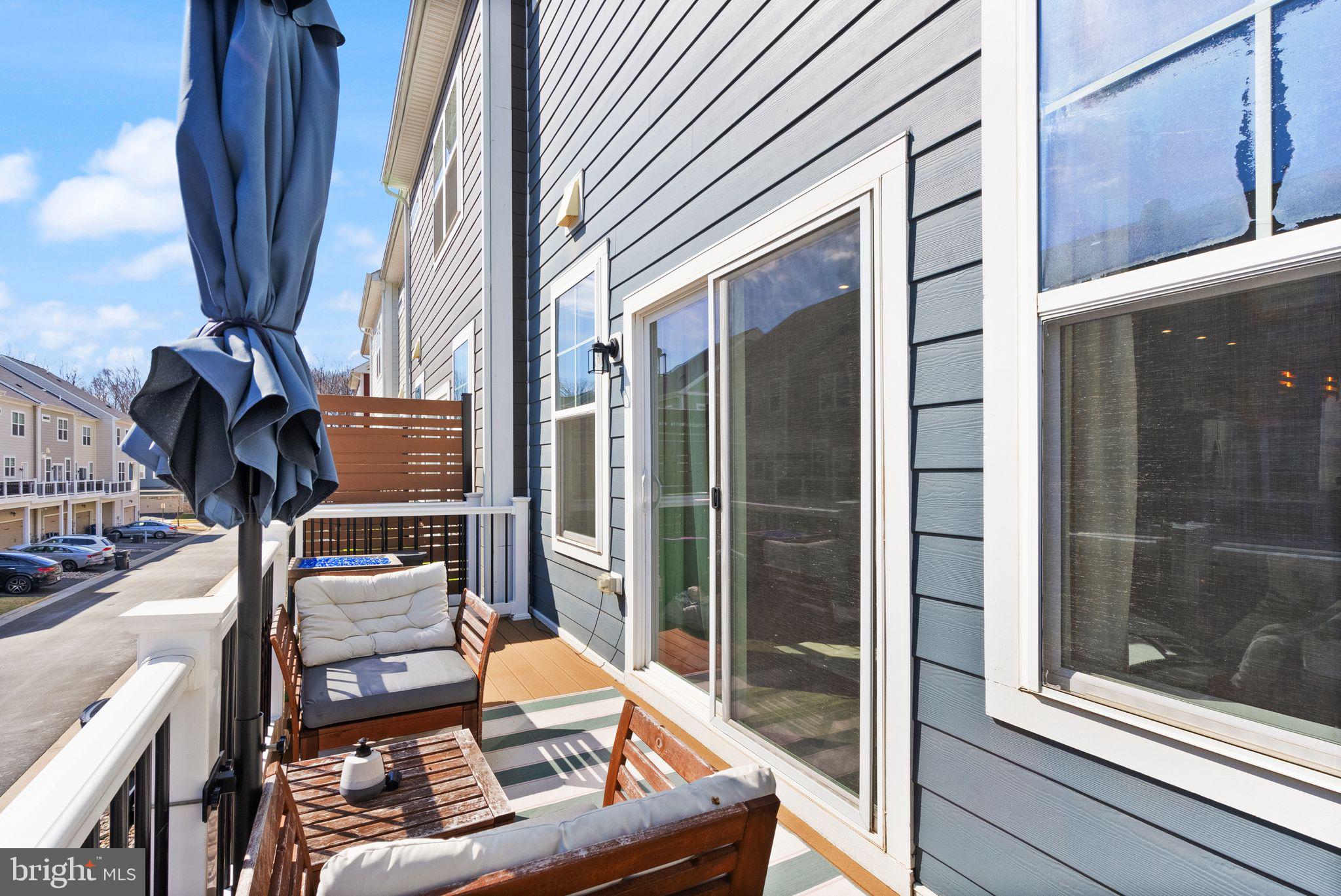 1594 Meadowlark Glen Rd