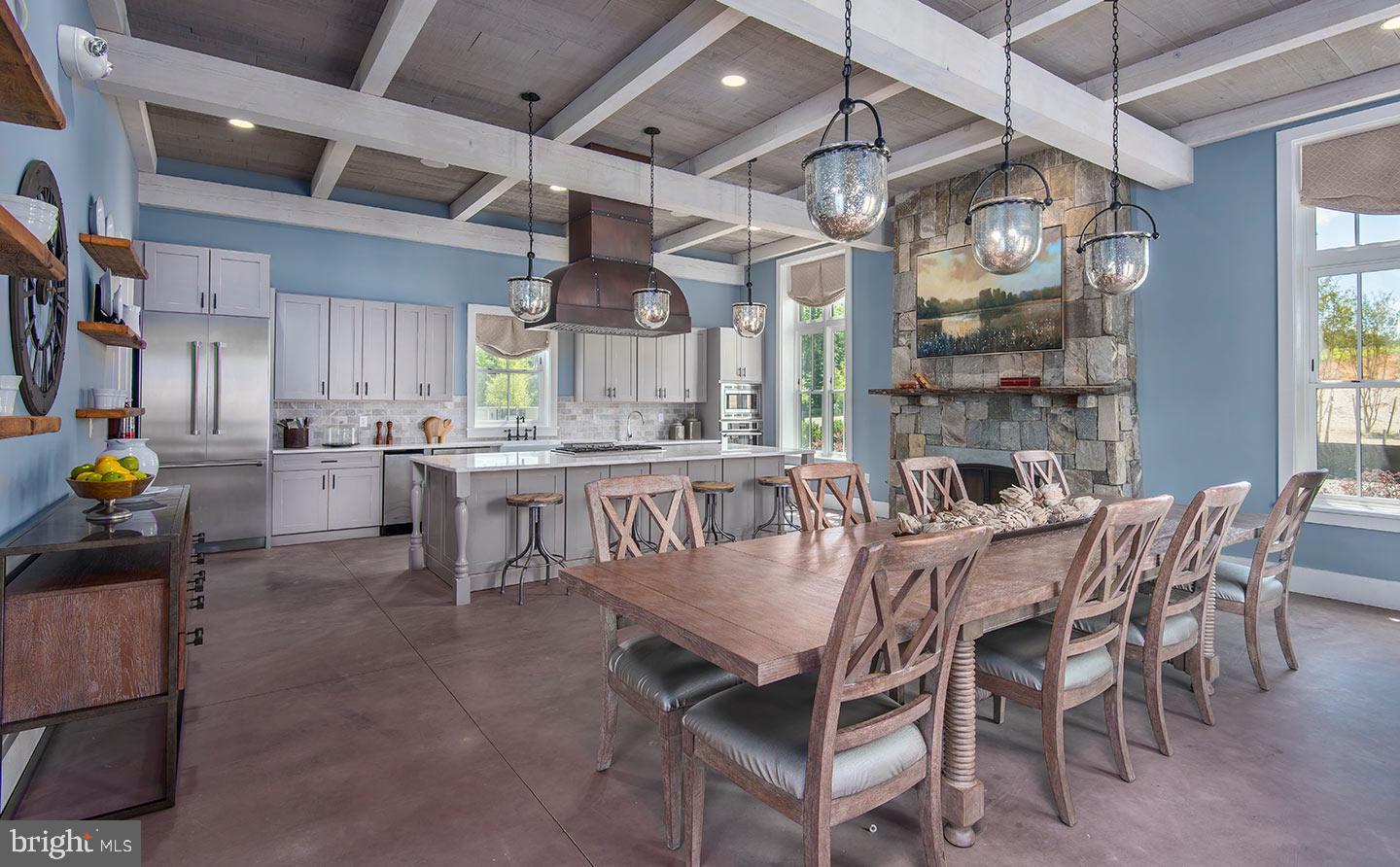 1594 Meadowlark Glen Rd