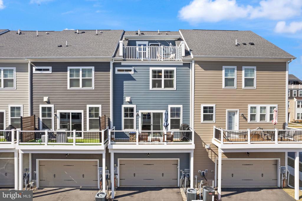 1594 Meadowlark Glen Rd
