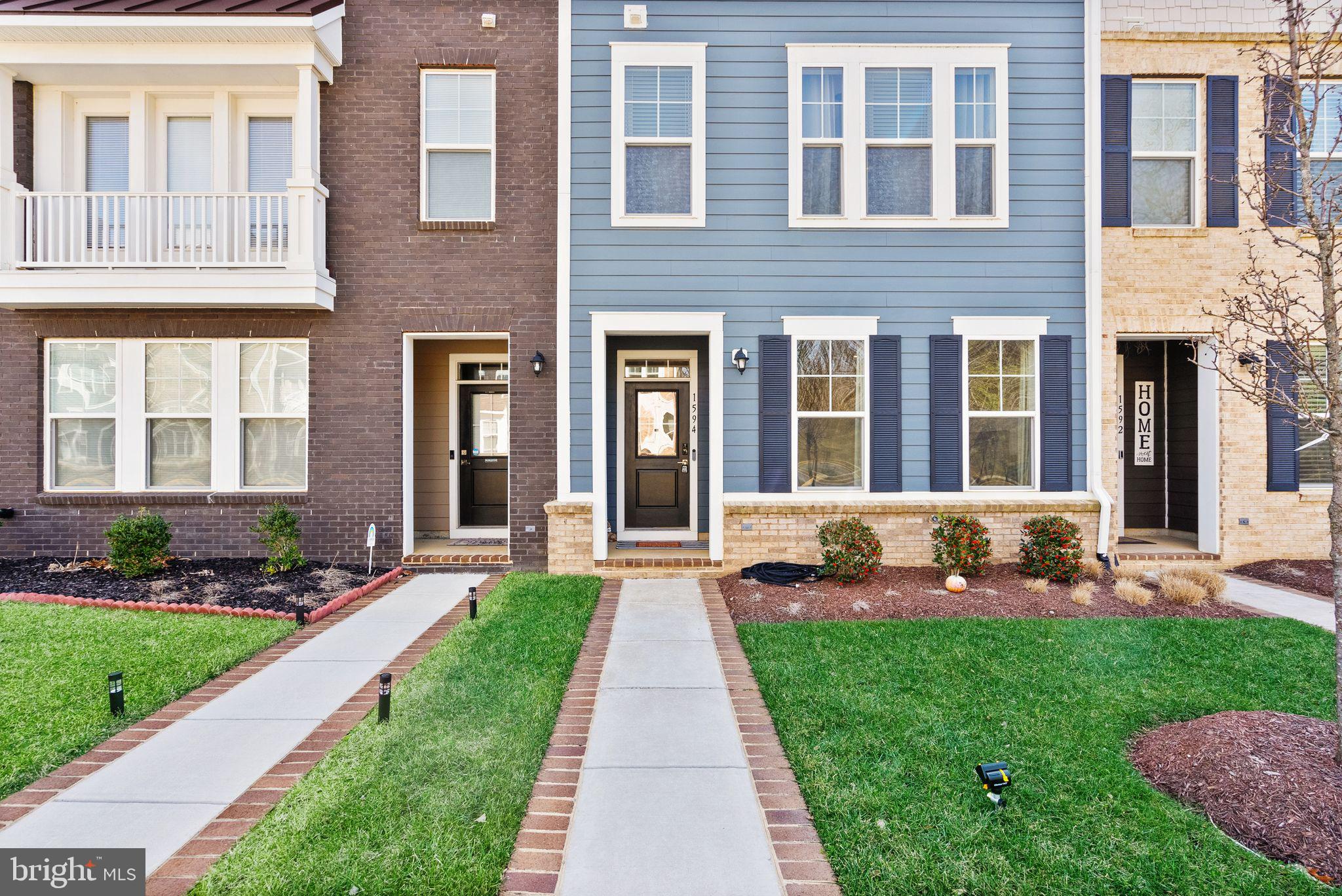 1594 Meadowlark Glen Rd