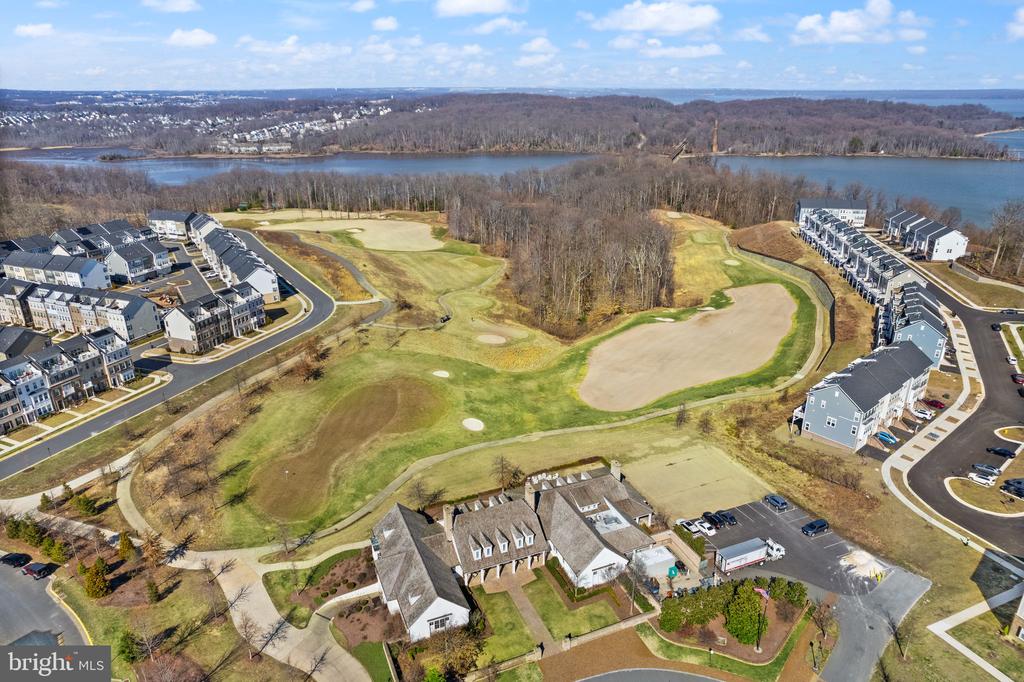 1594 Meadowlark Glen Rd