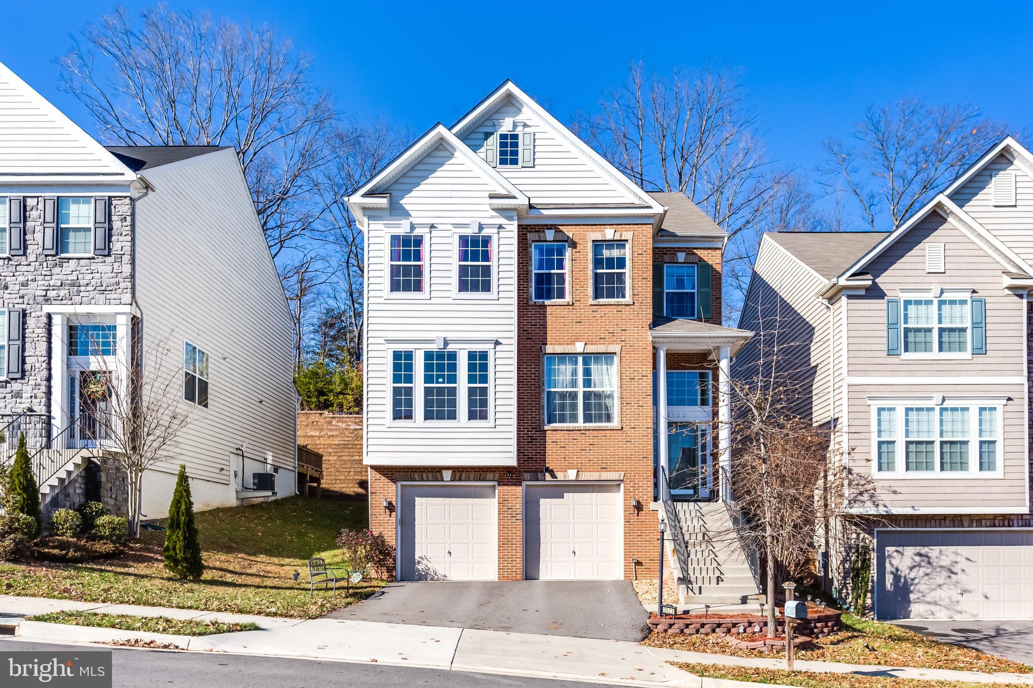 3523 EAGLE RIDGE DR