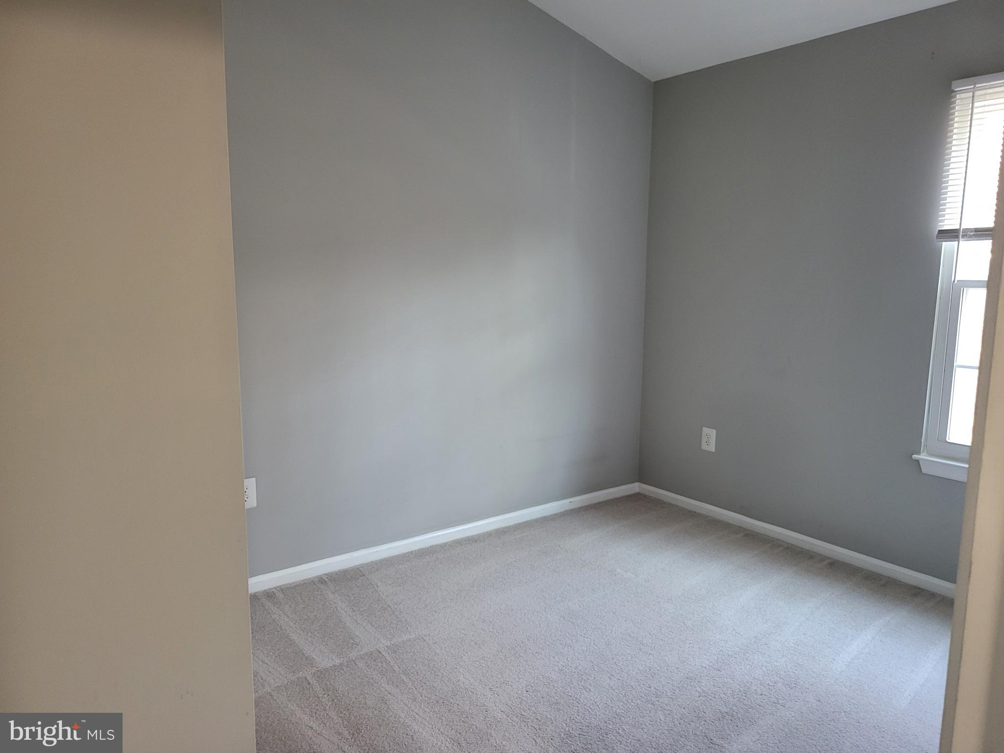 12285 GRANADA WAY