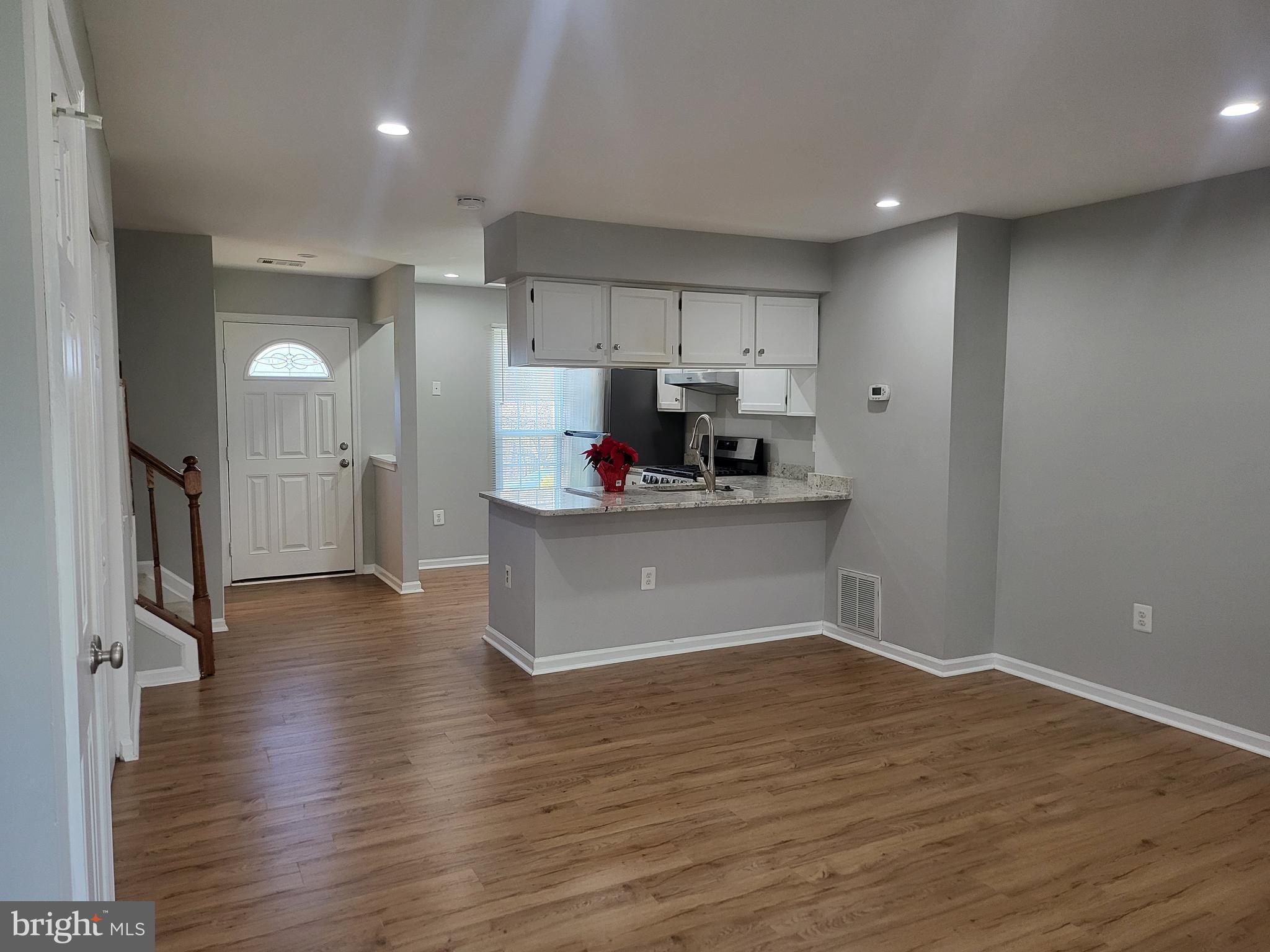 12285 GRANADA WAY