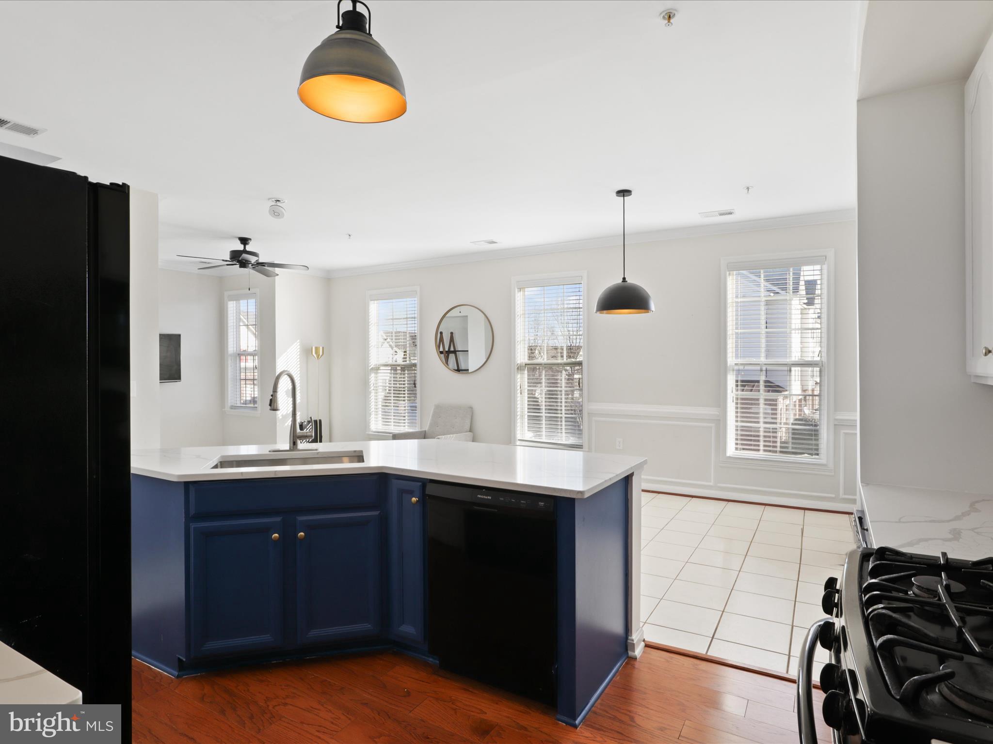 6857 Hampton Bay Ln