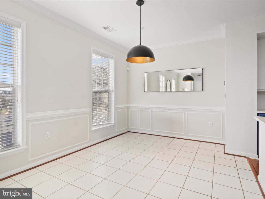 6857 Hampton Bay Ln