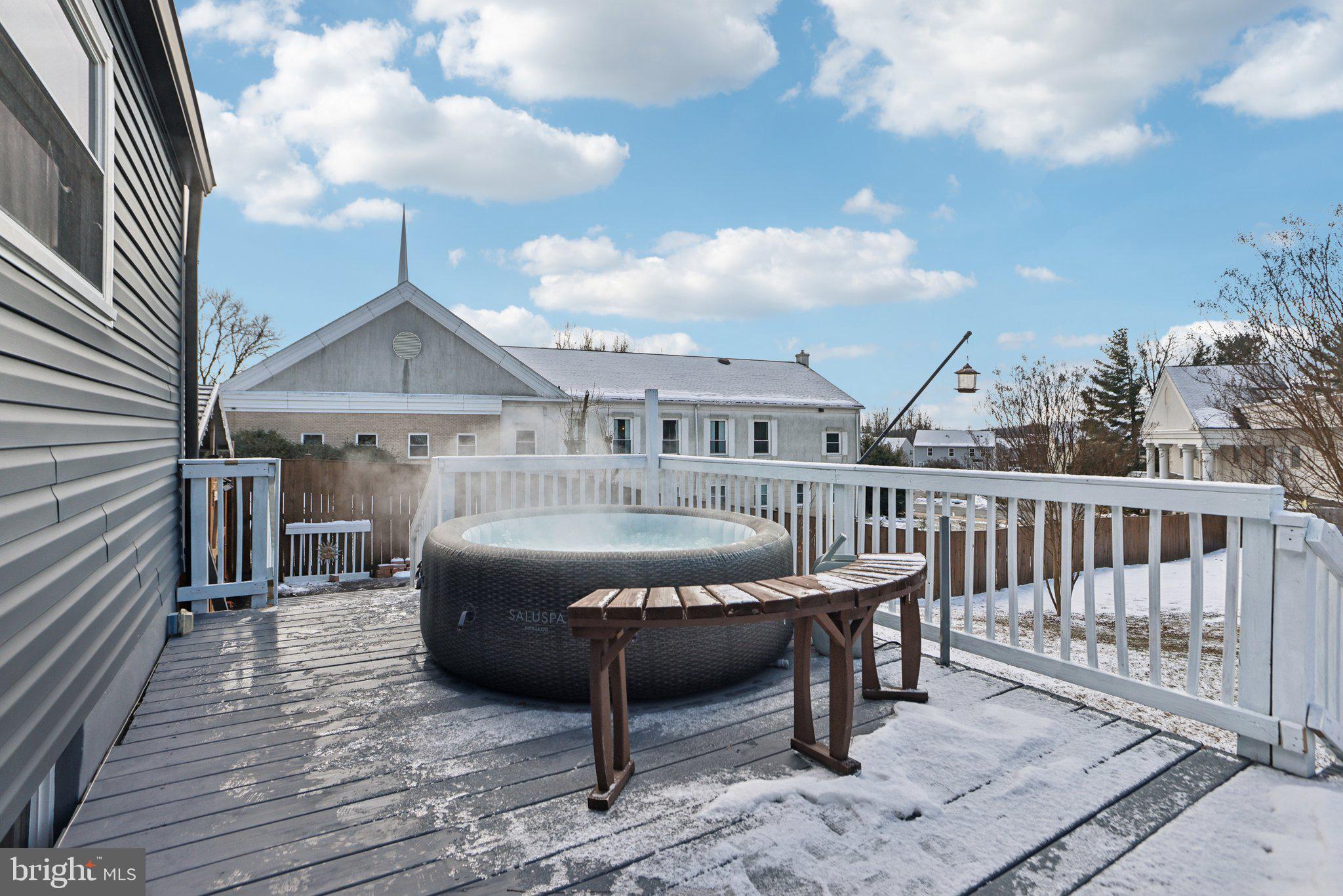 15830 Donald Curtis Dr