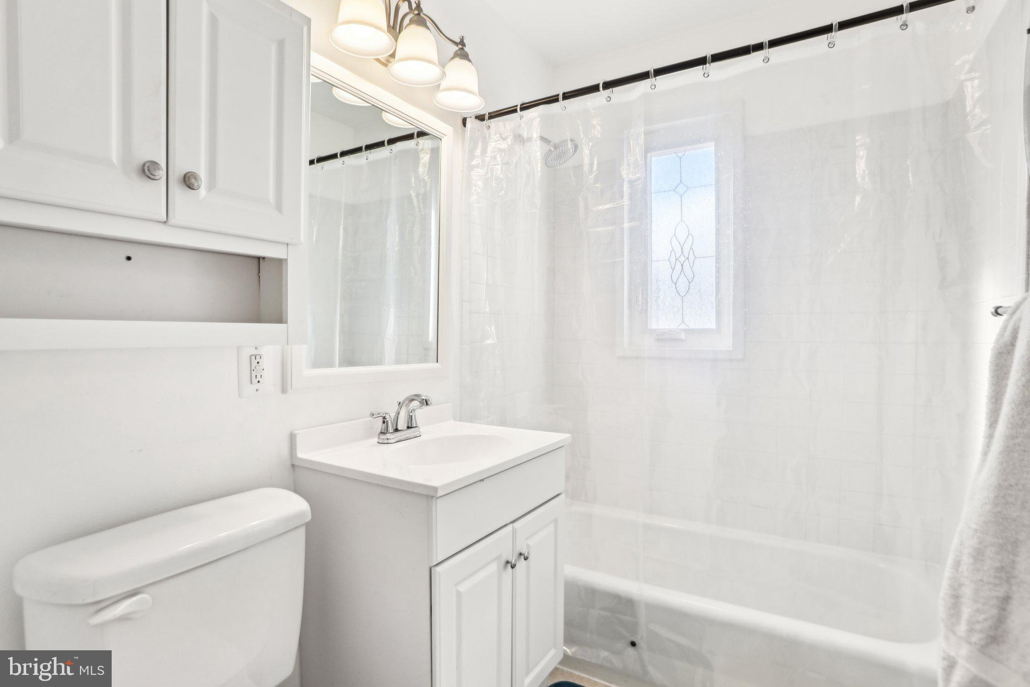 15830 Donald Curtis Dr