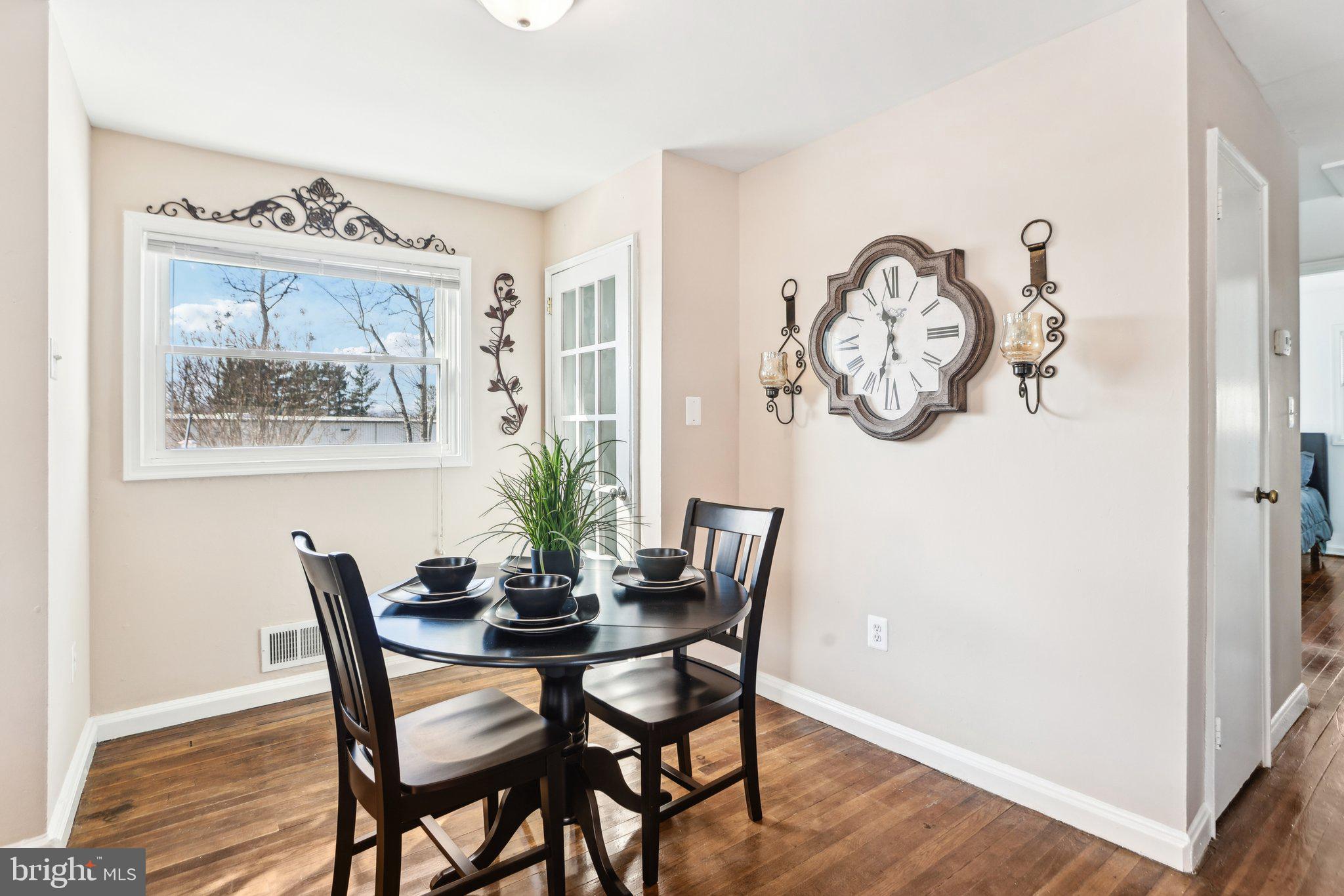 15830 Donald Curtis Dr