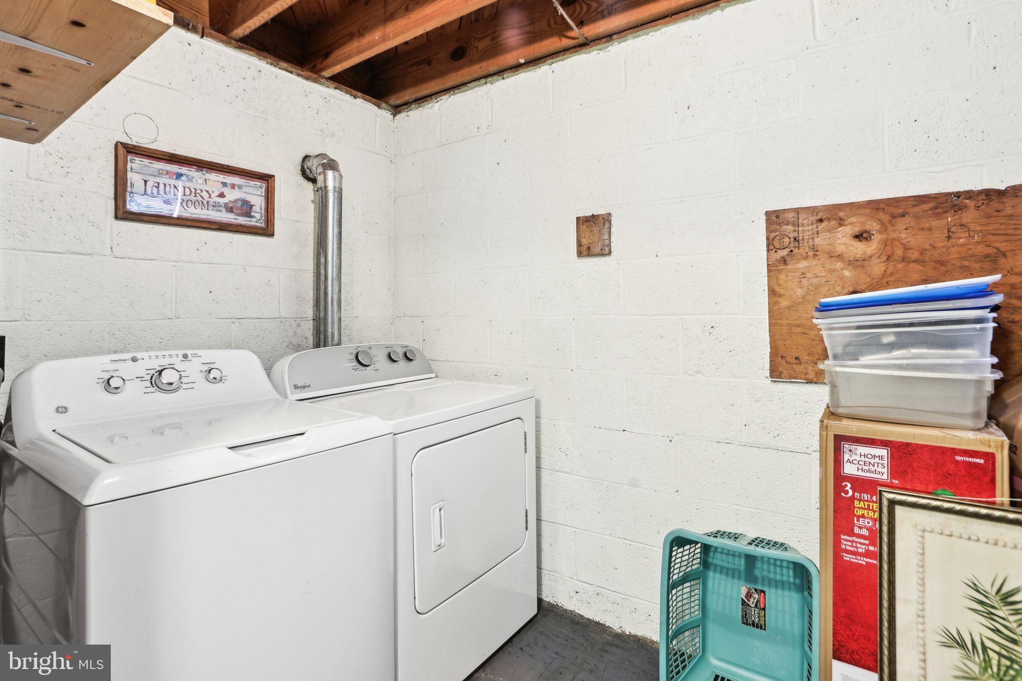 15830 Donald Curtis Dr