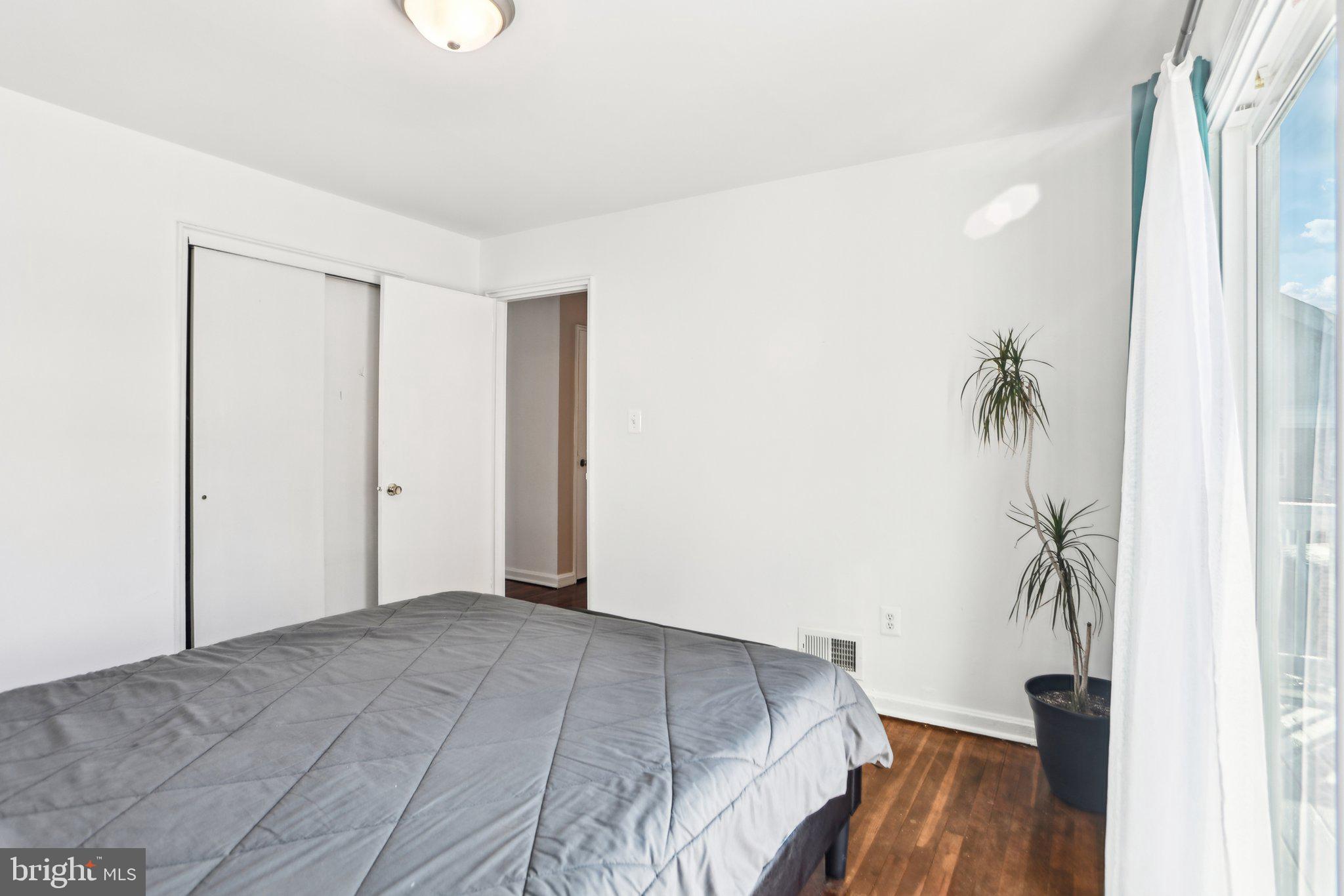 15830 Donald Curtis Dr