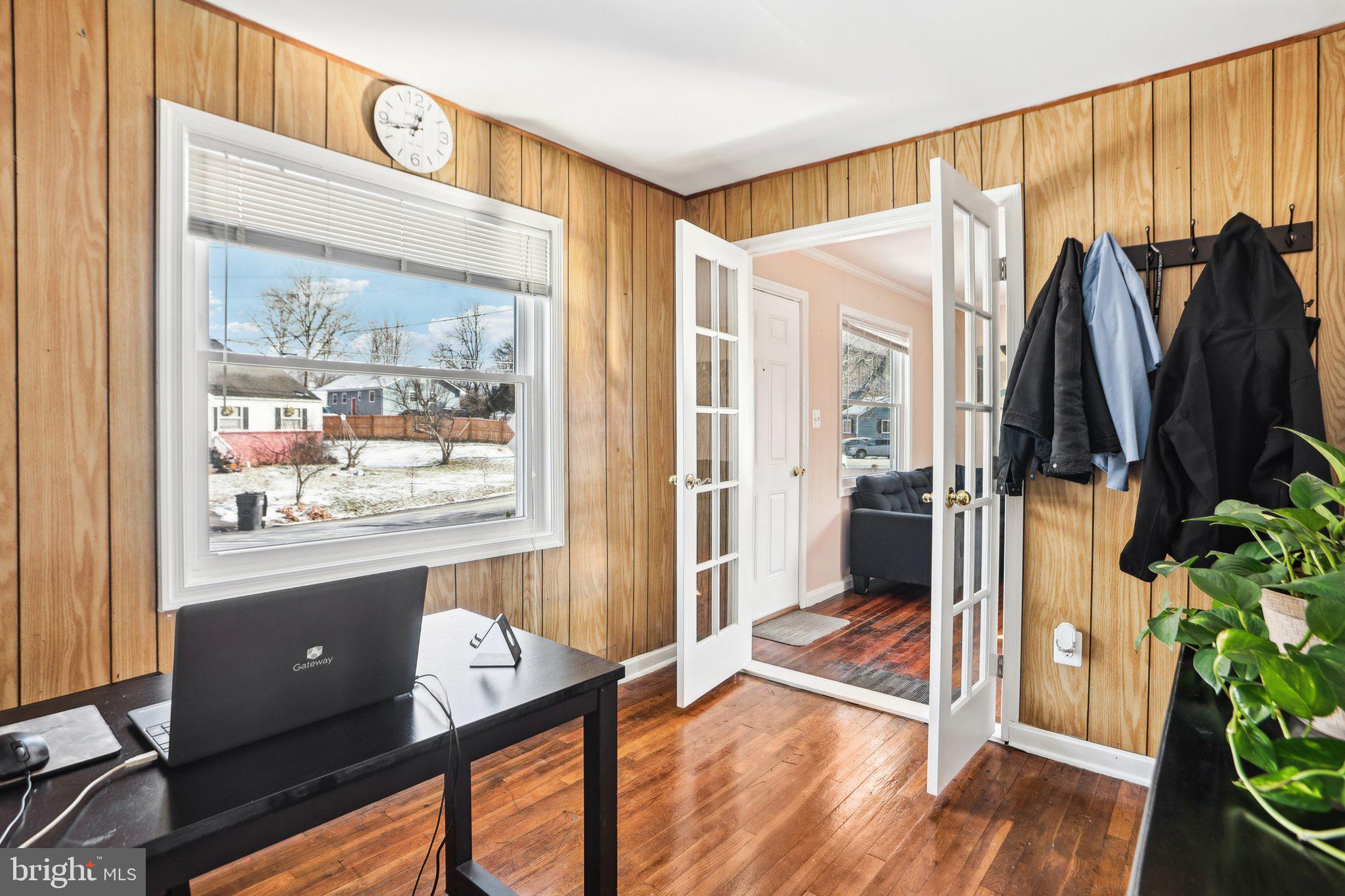 15830 Donald Curtis Dr