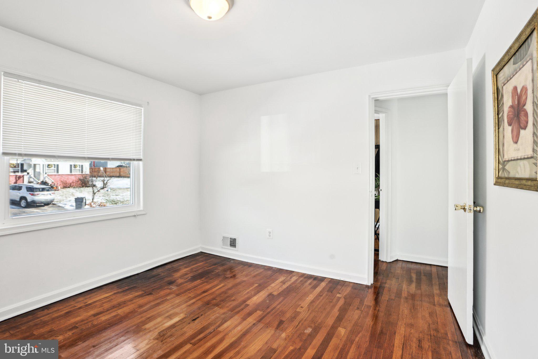 15830 Donald Curtis Dr