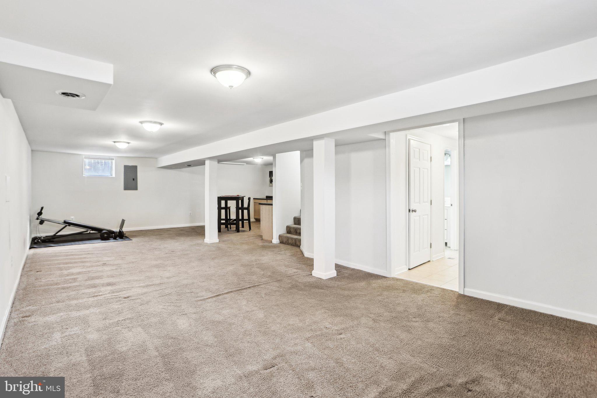 15830 Donald Curtis Dr