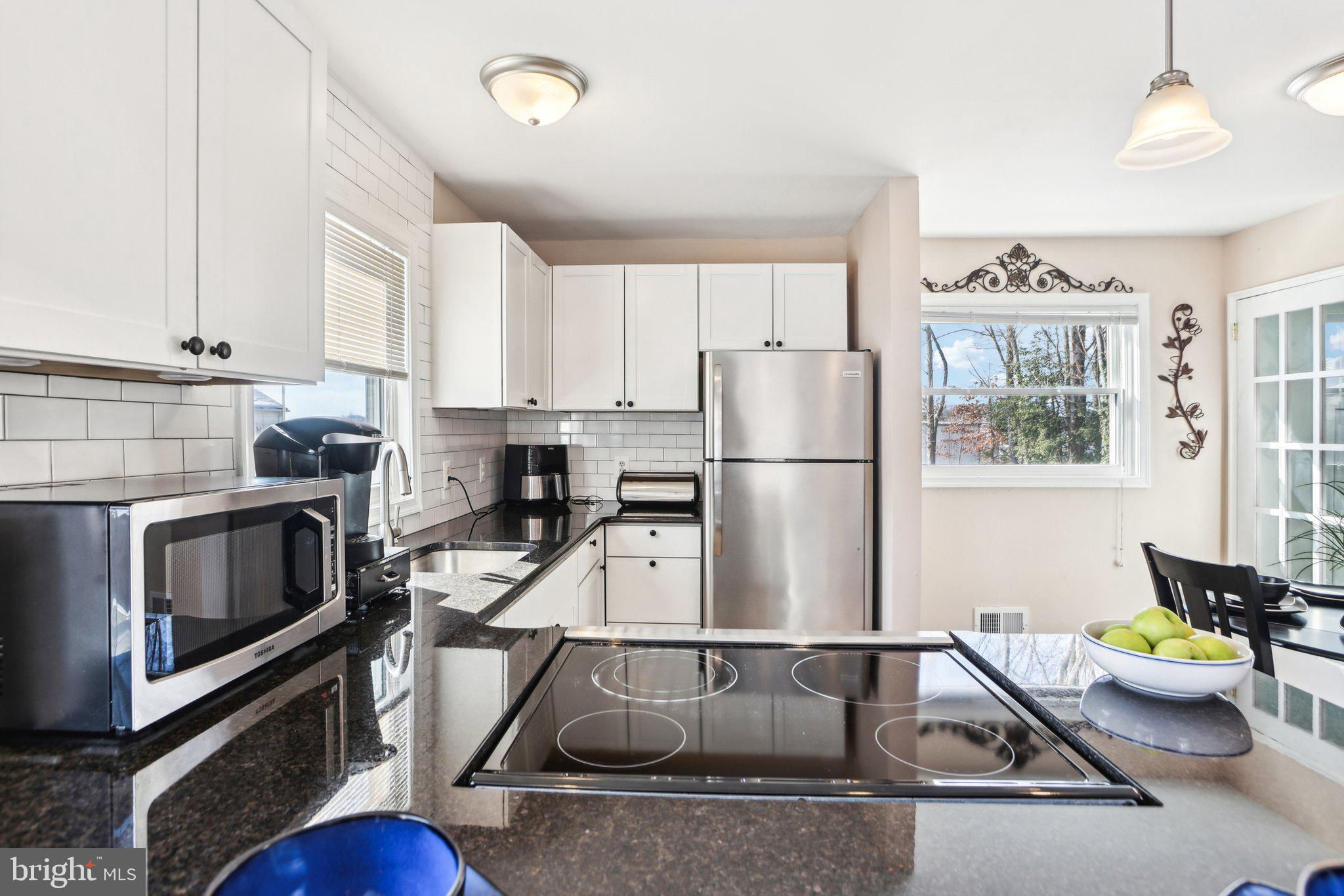 15830 Donald Curtis Dr