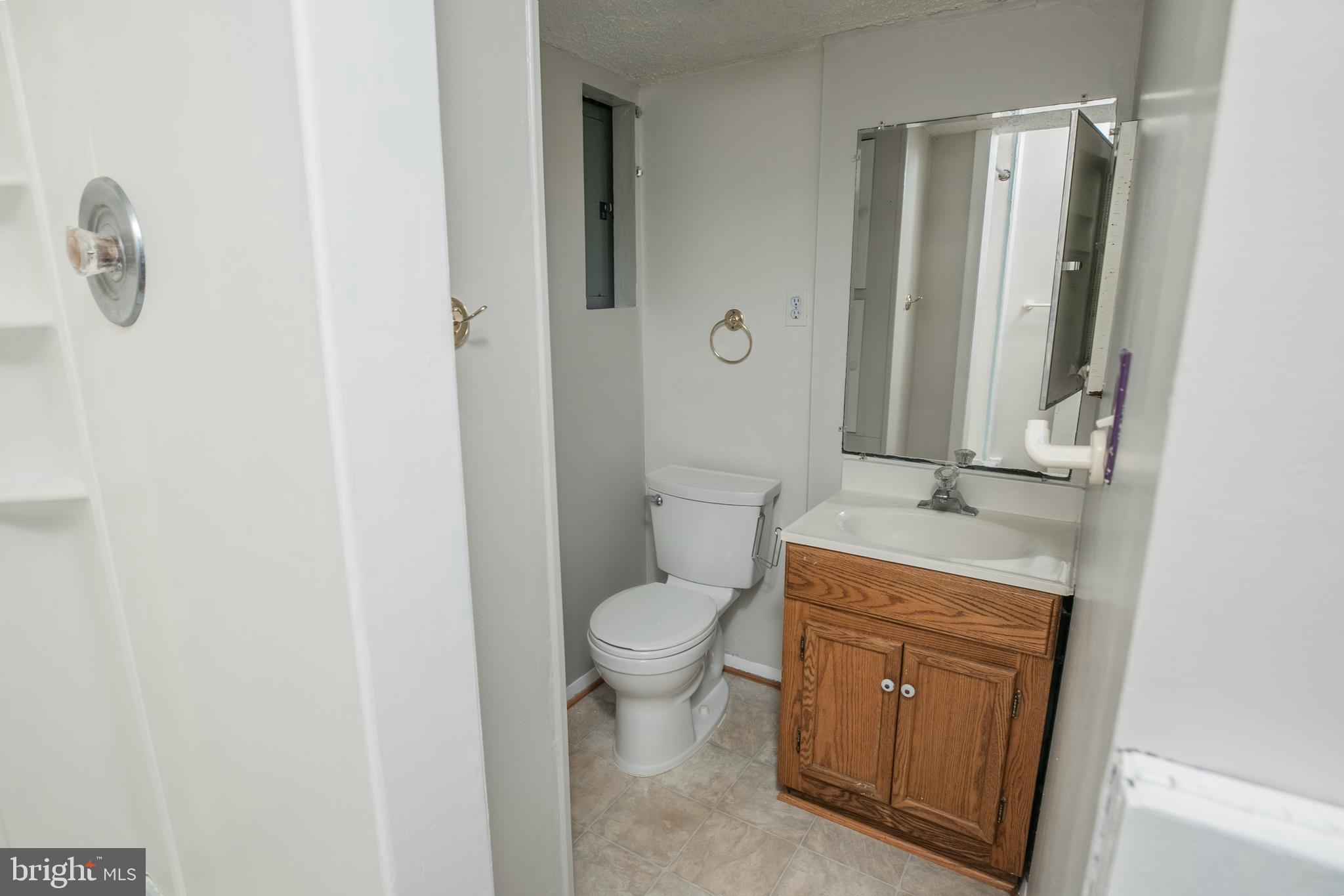8142 Raphiel Ct