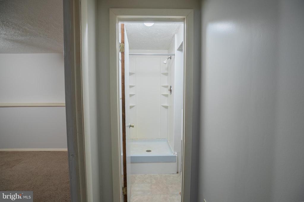 8142 Raphiel Ct