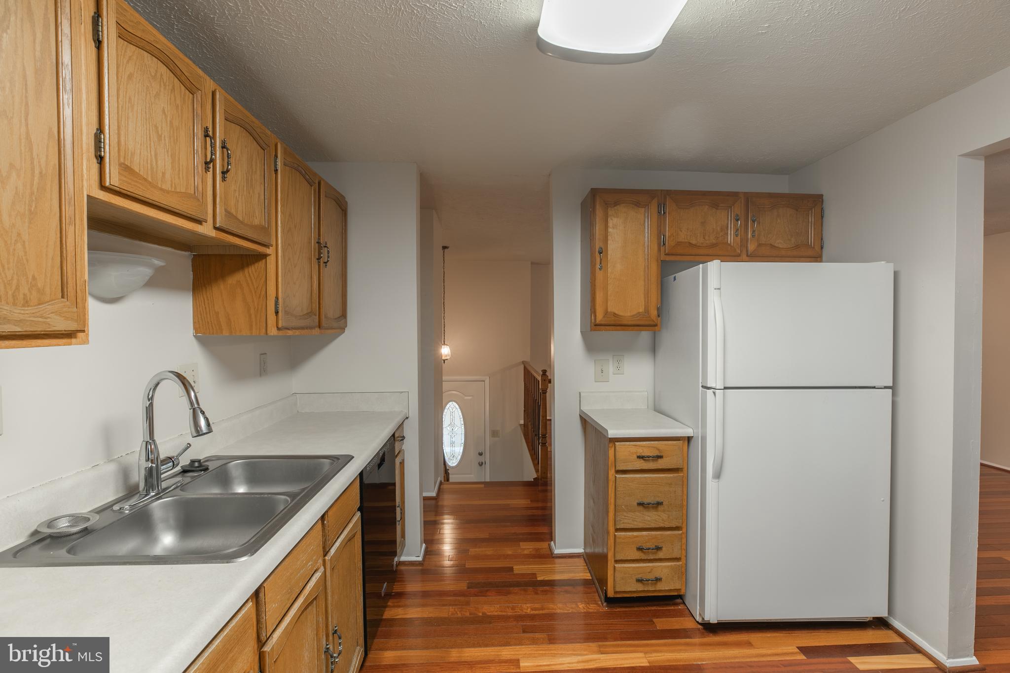 8142 Raphiel Ct