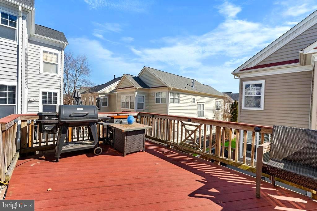 10043 Pentland Hills Way