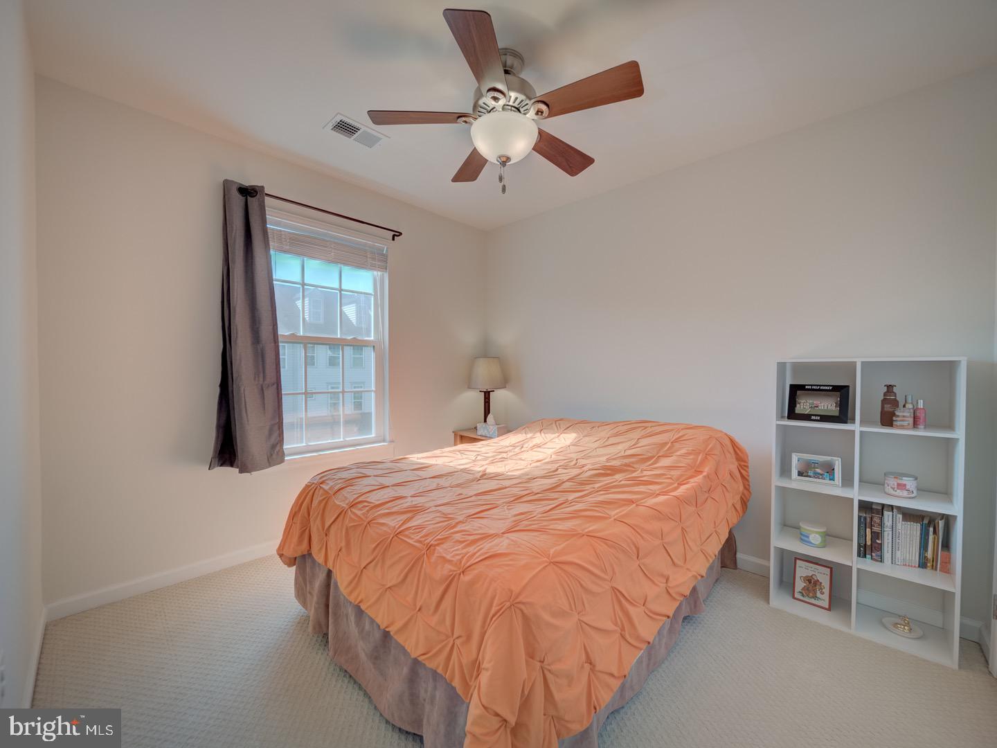 7038 Kona Dr