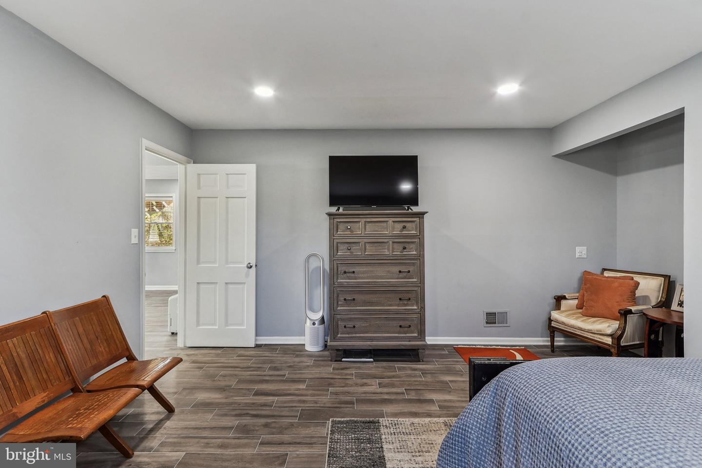 15706 Scotts Valley Dr