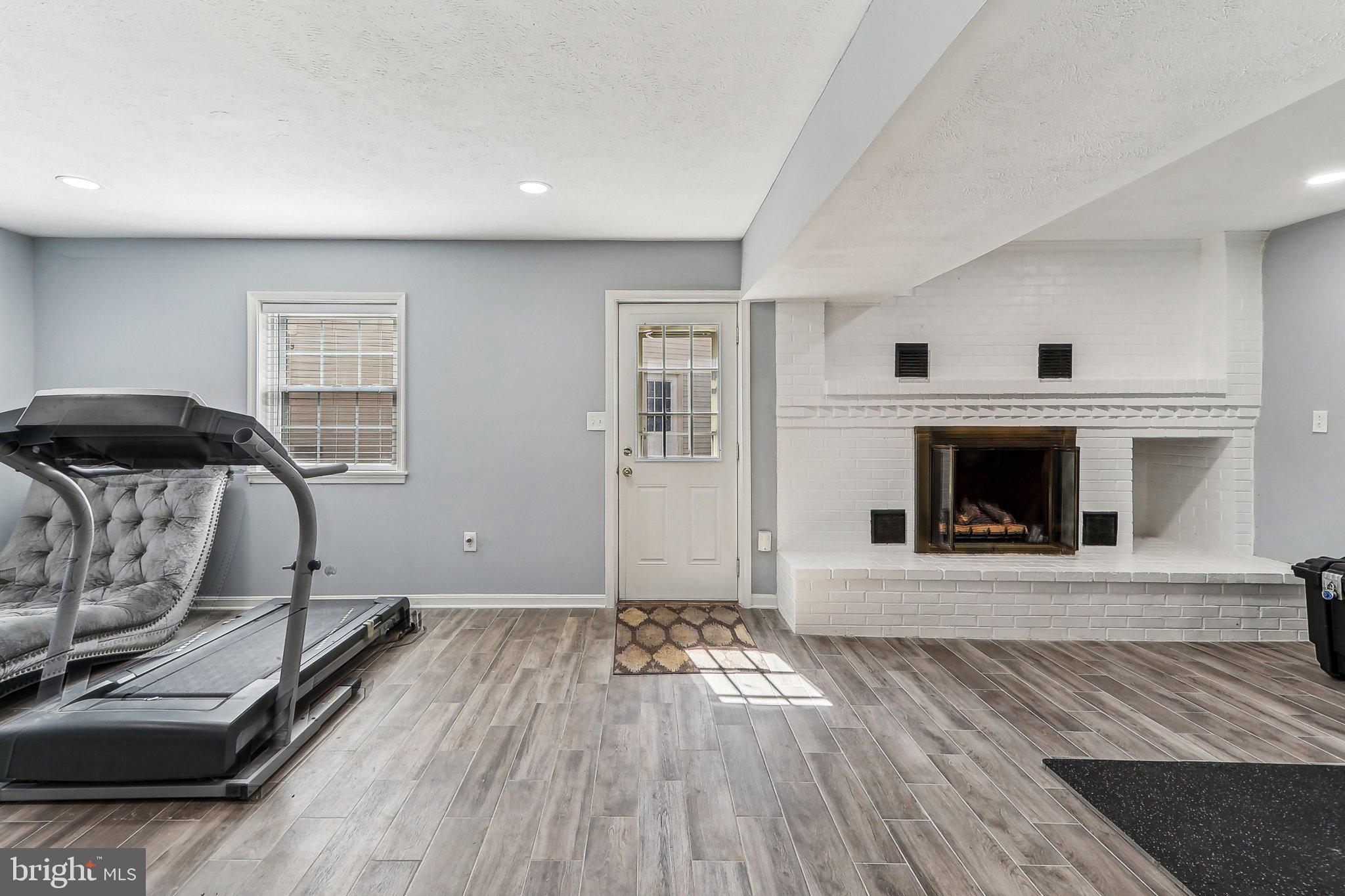 15706 Scotts Valley Dr