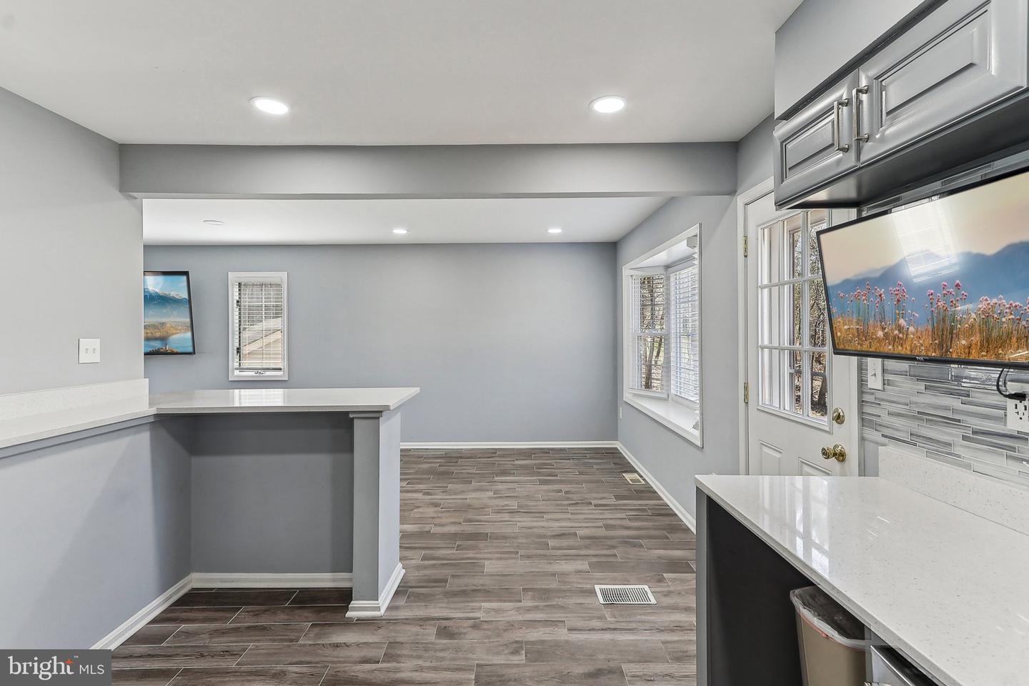 15706 Scotts Valley Dr