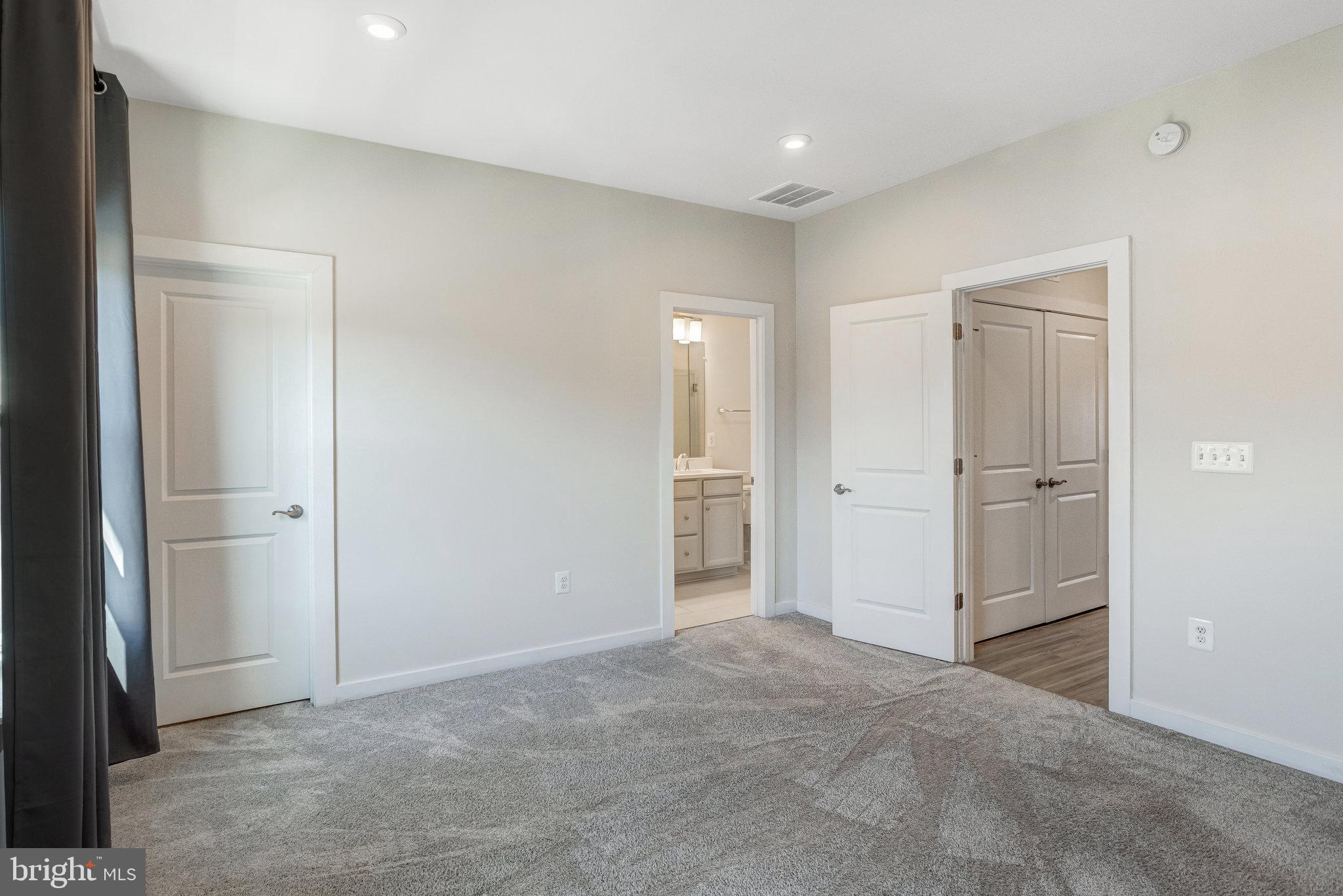 17914 Woods Overlook Dr