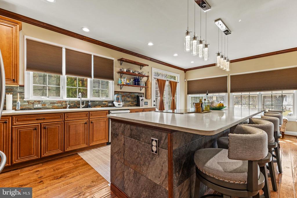 15049 Doral Pl