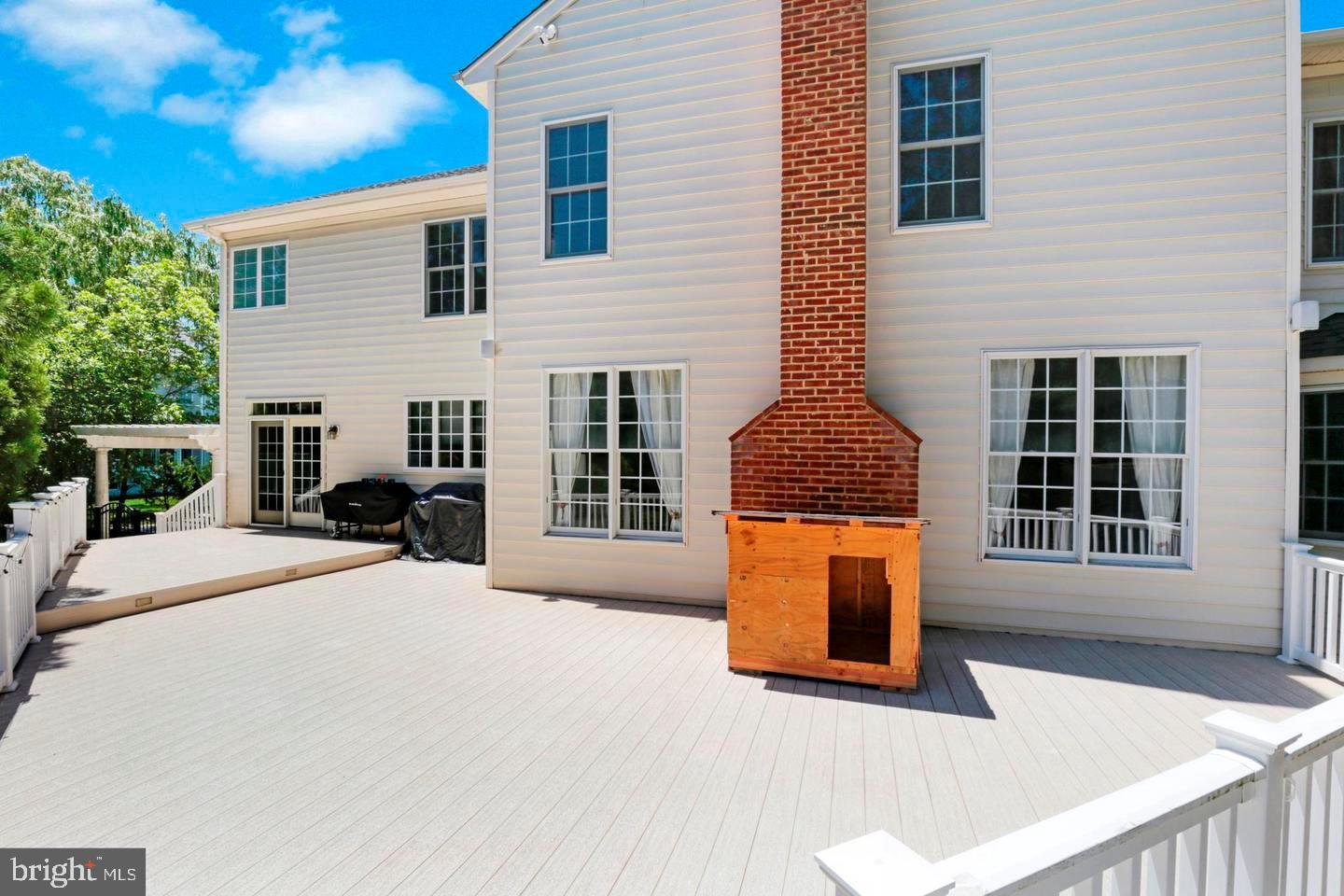 15049 Doral Pl