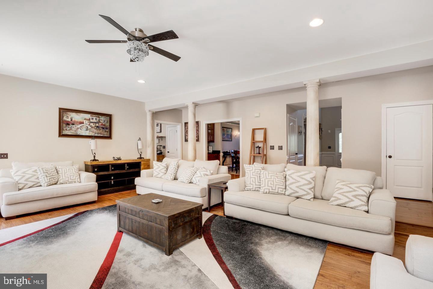15049 Doral Pl