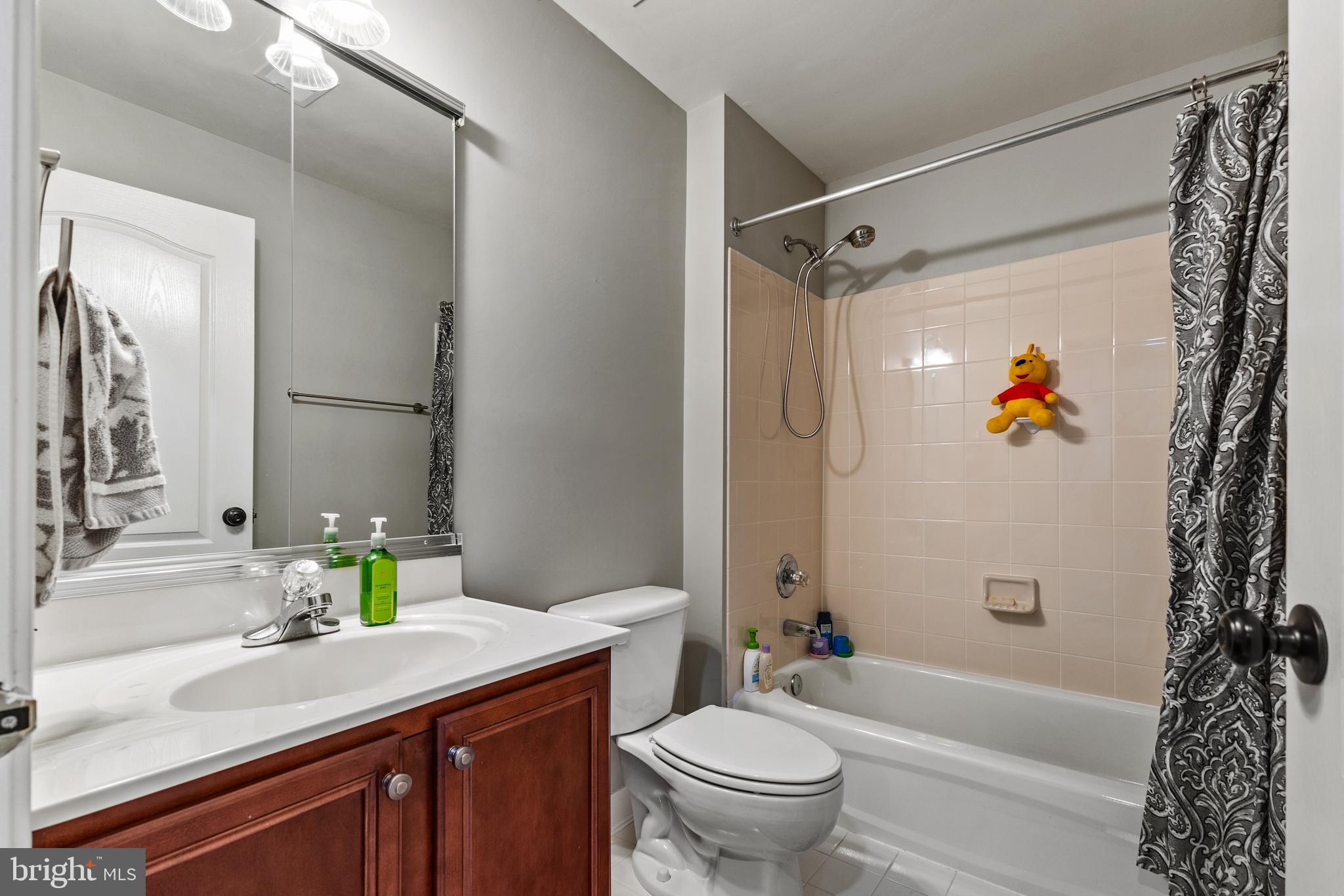15049 Doral Pl