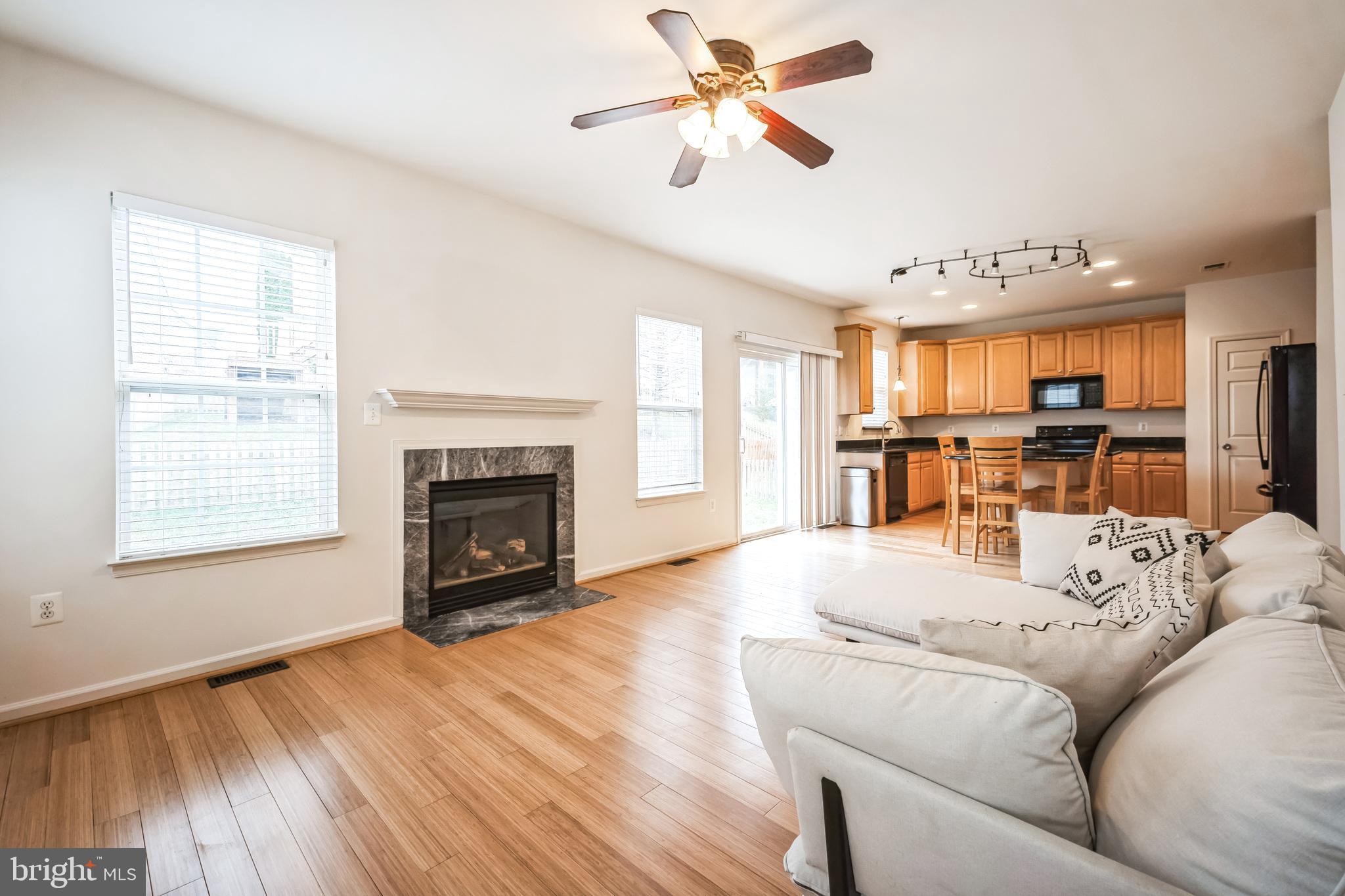 5553 Hobsons Choice Loop