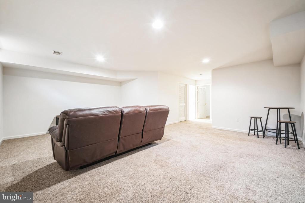 5553 Hobsons Choice Loop