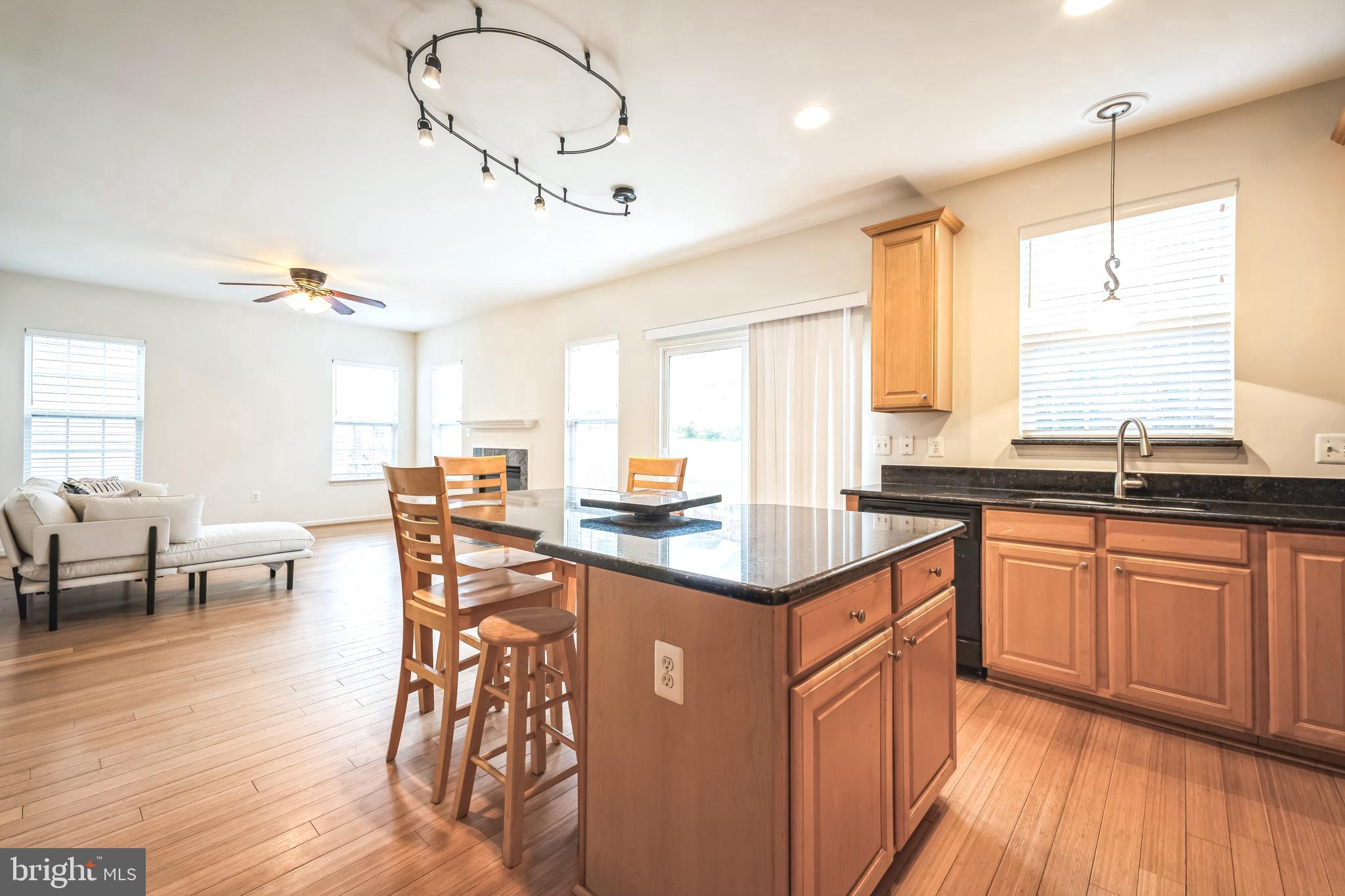 5553 Hobsons Choice Loop